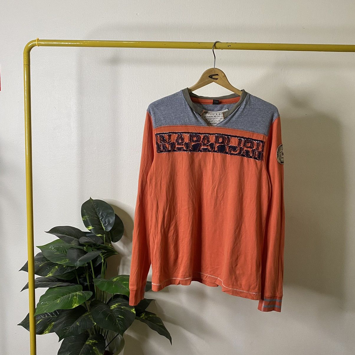 Napapijri Napapijri Type A-87 Embroidery Spell Out LS Tee Size US M / EU 48-50 / 2 - 1 Thumbnail