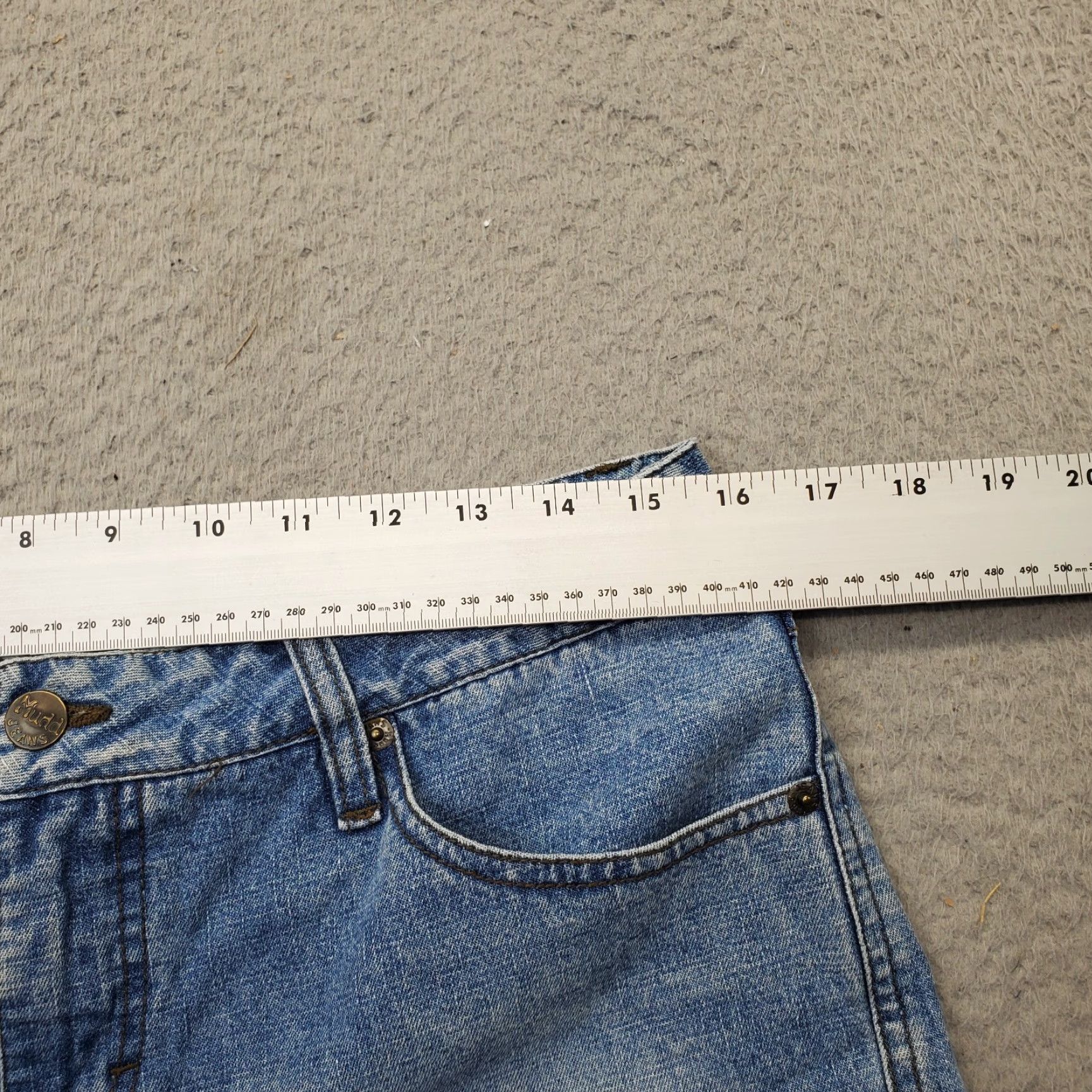 Vintage Mudd Womens 11 Blue Denim Mini Shorts 5-Pocket Design Ankle Slit Medium Wash Jeans Shorts Women’s Size 11 Size 32" / US 10 / IT 46 - 5 Thumbnail