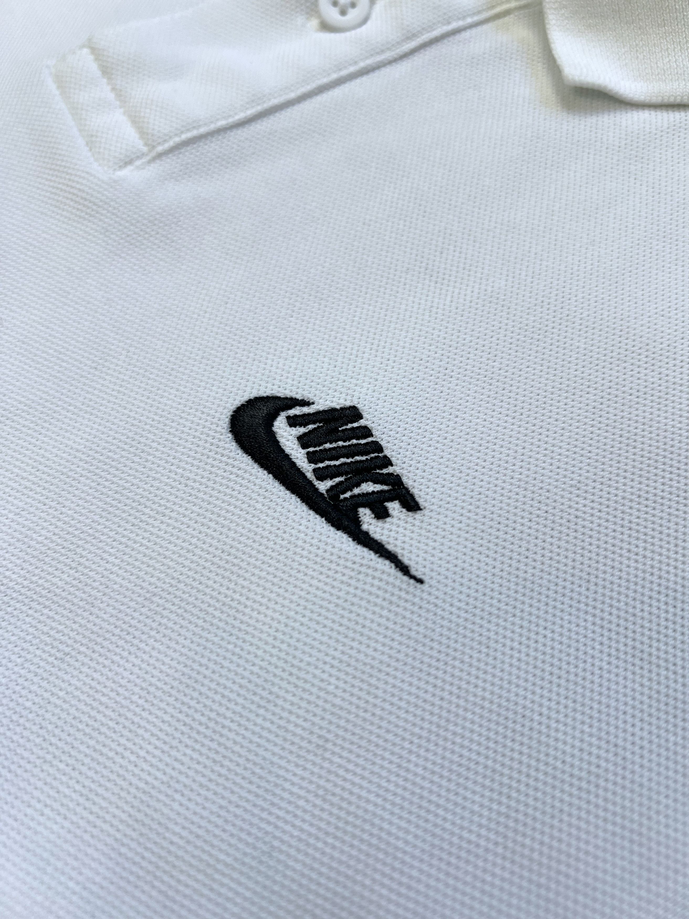 Nike Nike White Polo Shirt XL – Swoosh Embroidered Logo Size US XL / EU 56 / 4 - 4 Thumbnail
