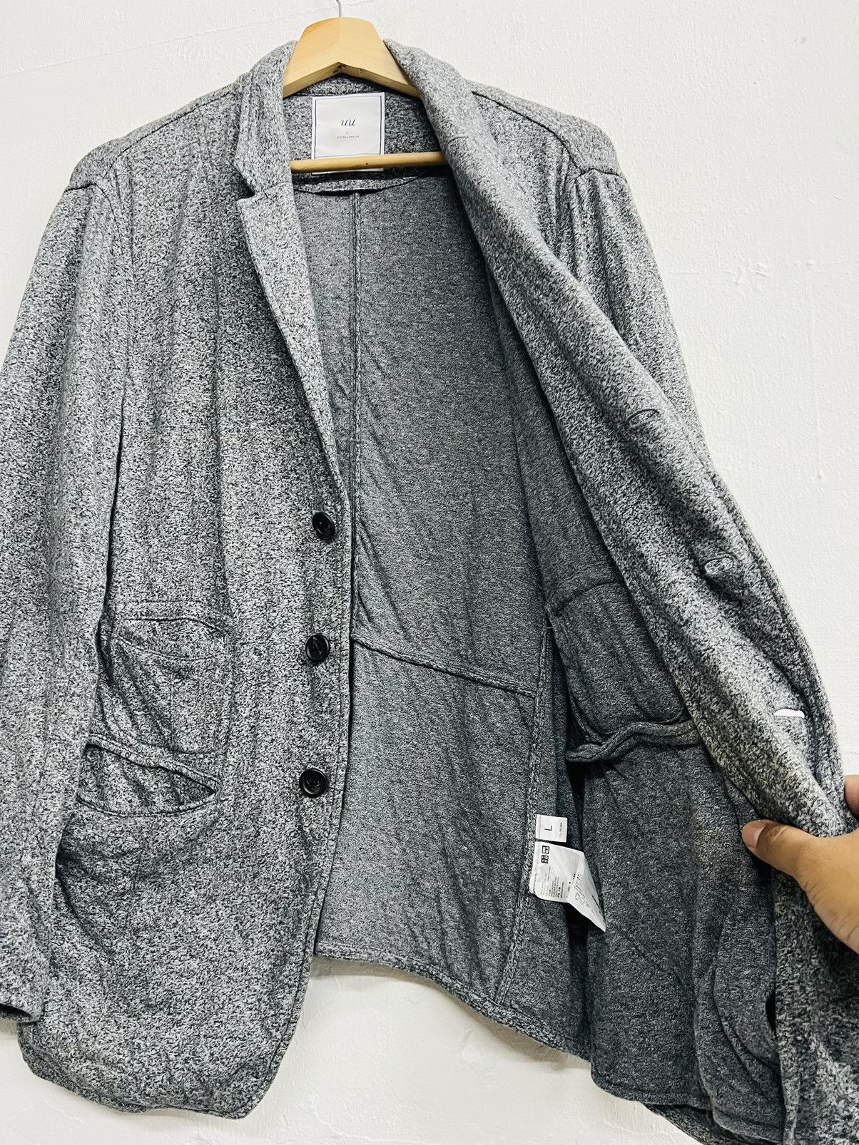 Jun Takahashi × Undercover × Uniqlo Uniqlo Undercover UU Logo Pockets Cardigan Unisex Size L / US 10 / IT 46 - 9 Thumbnail