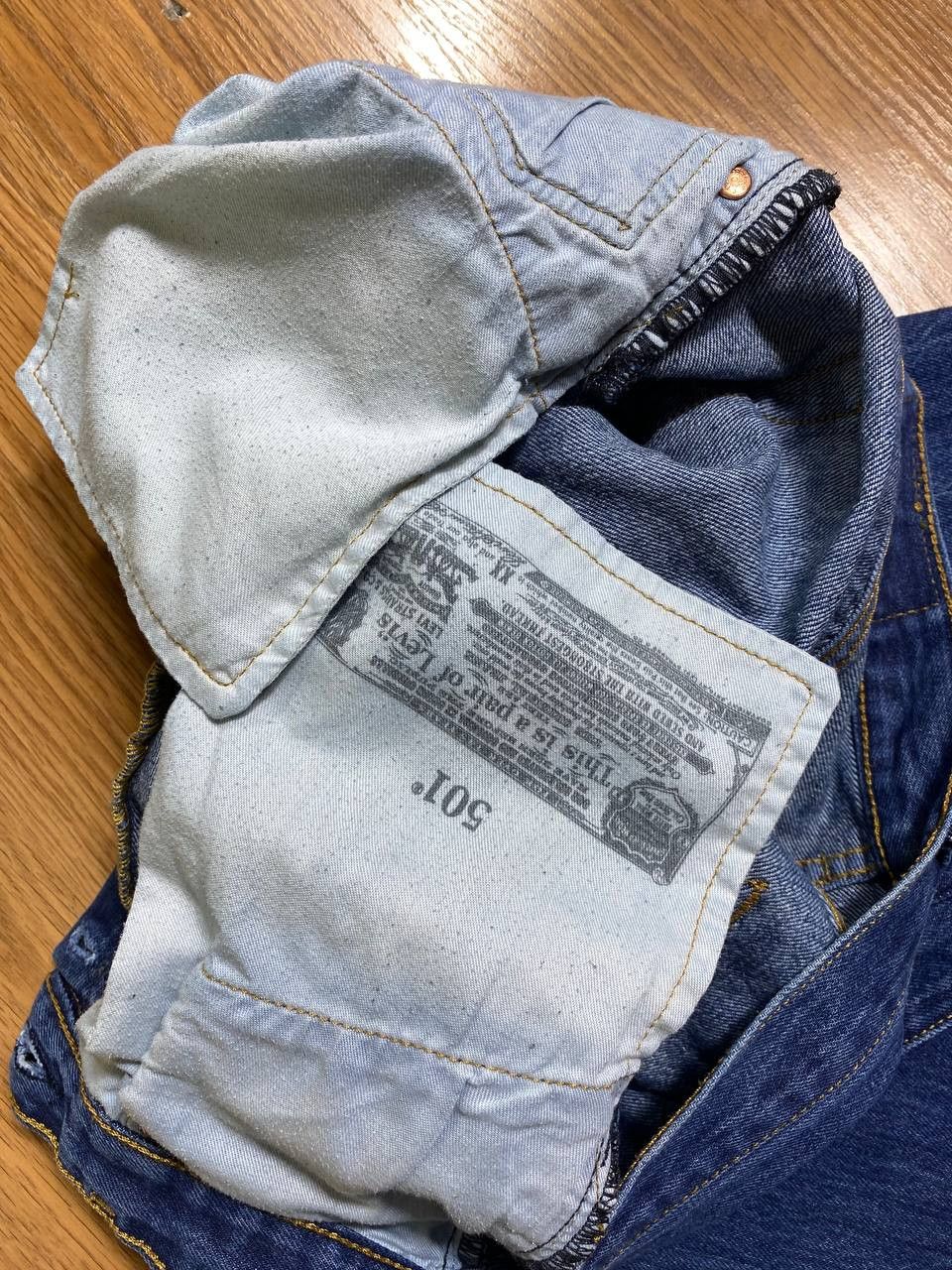 Levi's VINTAGE LEVIS 501 DISTRESS BLUE WASH JEANS Size US 30 / EU 46 - 6 Thumbnail