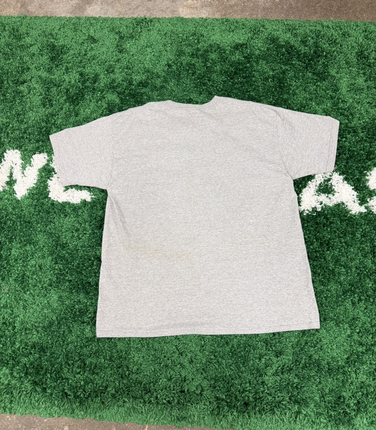 Disney Vintage Y2K 00s Disney Store Mickey Mouse Tee Grey XL Size US XL / EU 56 / 4 - 5 Thumbnail