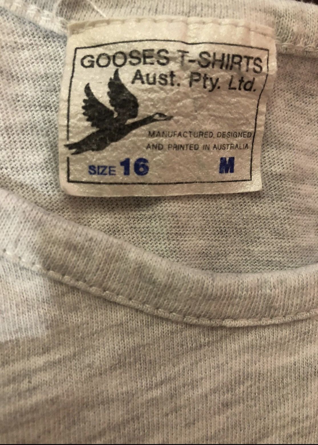 Vintage Sleeveless gooses Size US M / EU 48-50 / 2 - 4 Thumbnail