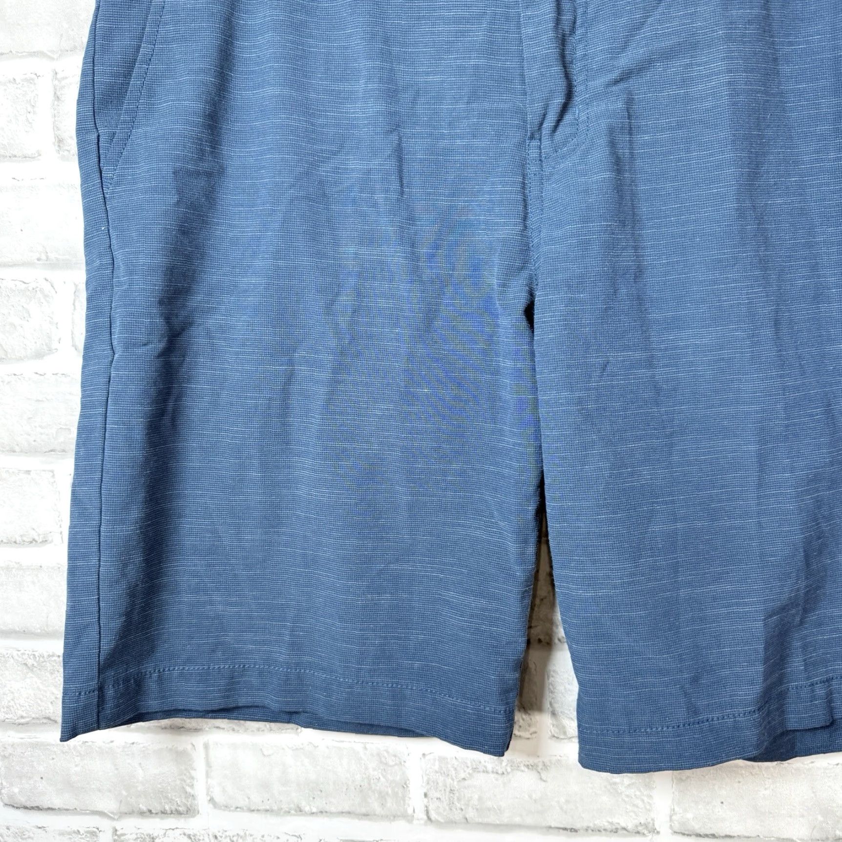 TravisMathew Travis Mathew Blue Polyester Blend Casual Shorts Mens Size 34 Size US 34 / EU 50 - 3 Thumbnail