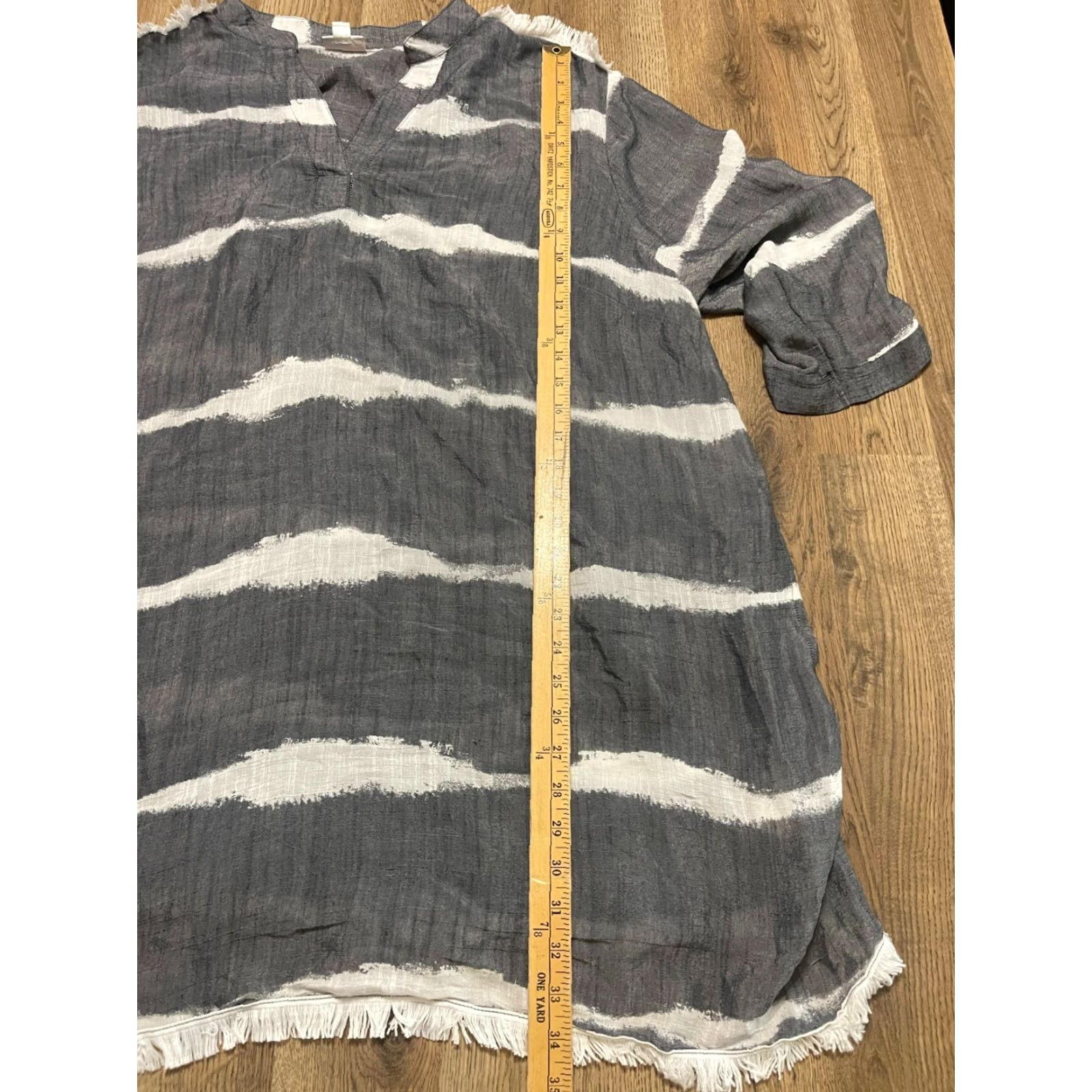 Vintage Lularoe Dress Women's Plus 2XL Grey White Long Sleeve V-Neck Dress Shirt Dress 2XL Women Casual Knee Length White V-Neck Pullover Solid Pattern Size XXL / US 16-18 / IT 52-54 - 7 Thumbnail