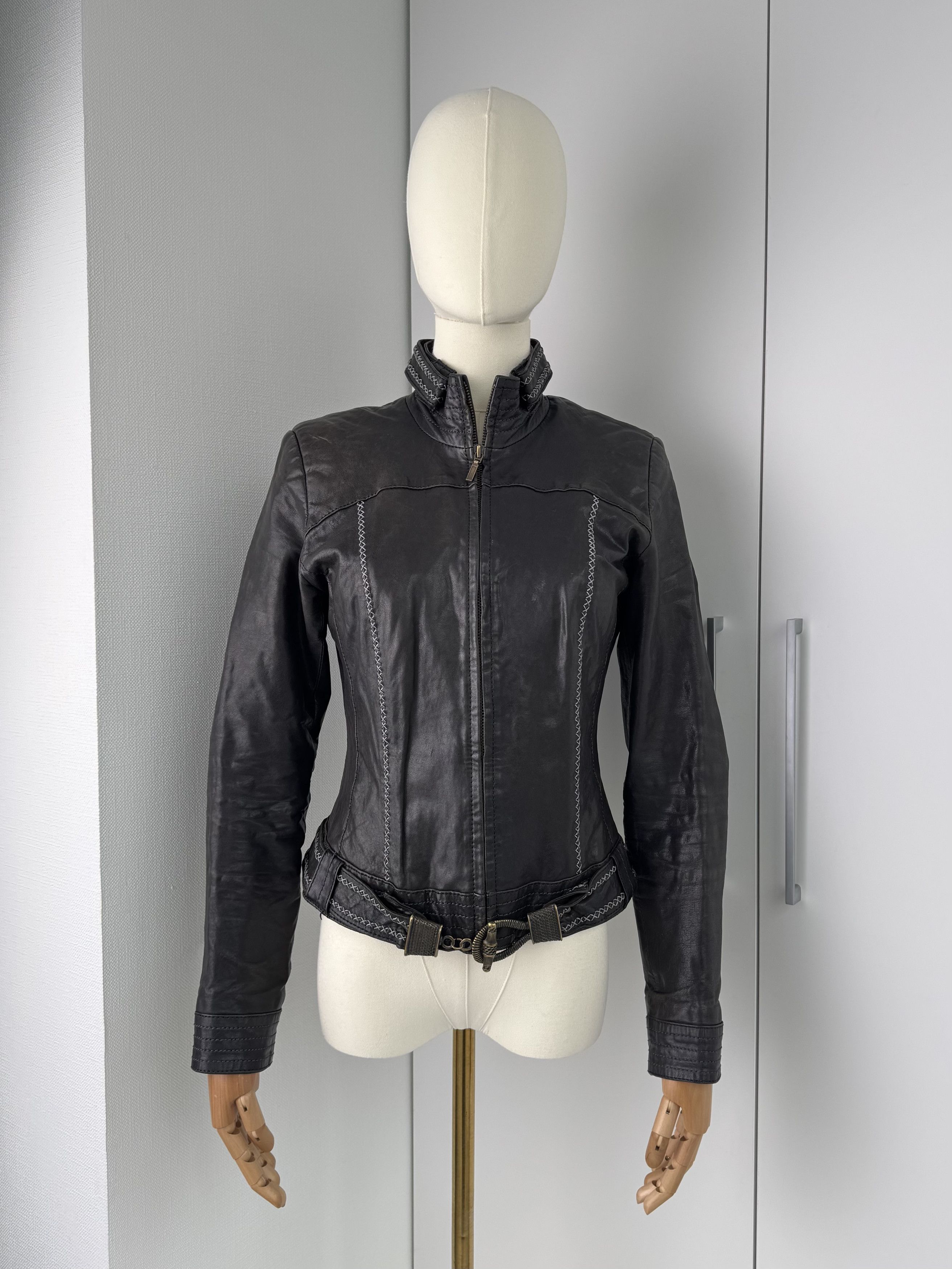 Vintage Women Black Leather Jacket Y2K Vintage Fitted Biker Zip Up Size S / US 4 / IT 40 - 1 Thumbnail
