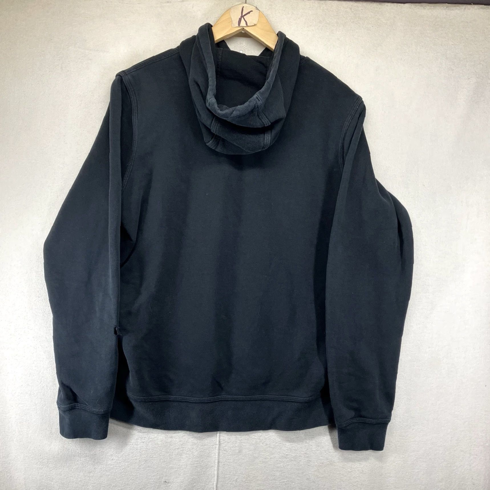 Nike VINTAGE Mens Nike Basketball Hoodie M Medium Black Pullover Fleece Logo Spell Out 90s Retro Sports Michael Mens Size US M / EU 48-50 / 2 - 2 Thumbnail