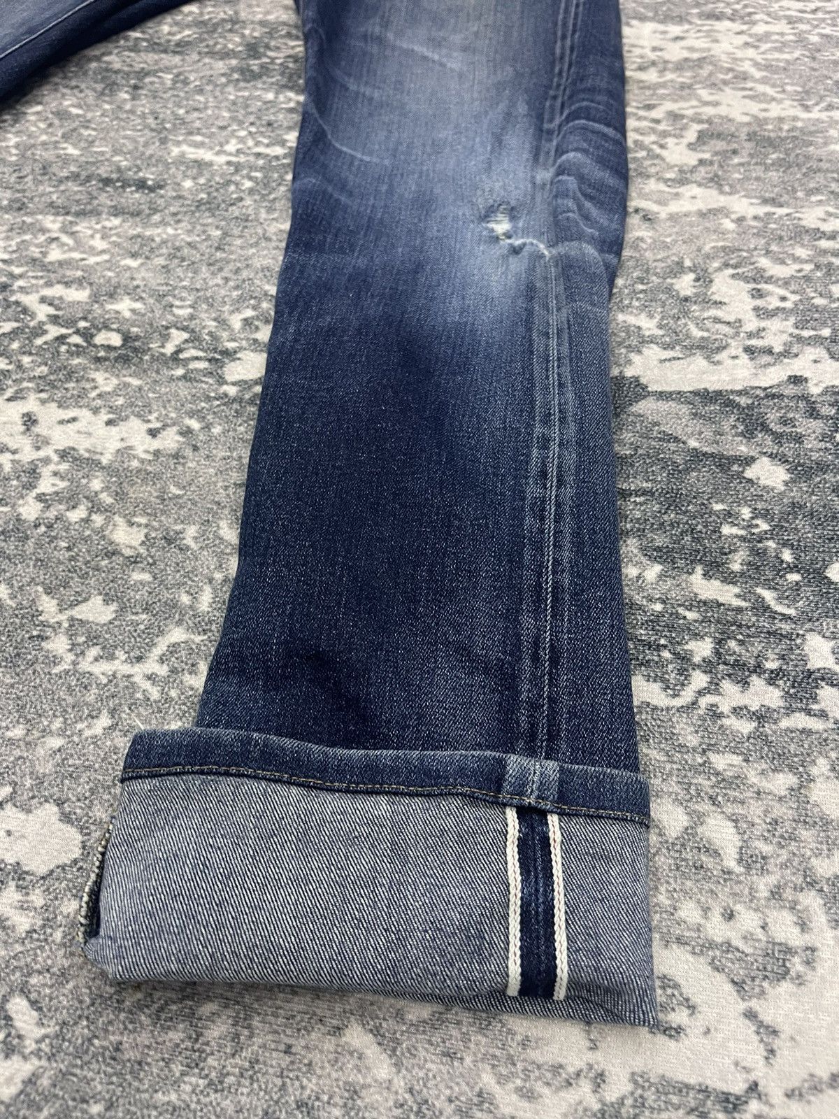 Uniqlo Uniqlo Slim Fit Selvedge Denim Size US 29 - 2 Thumbnail