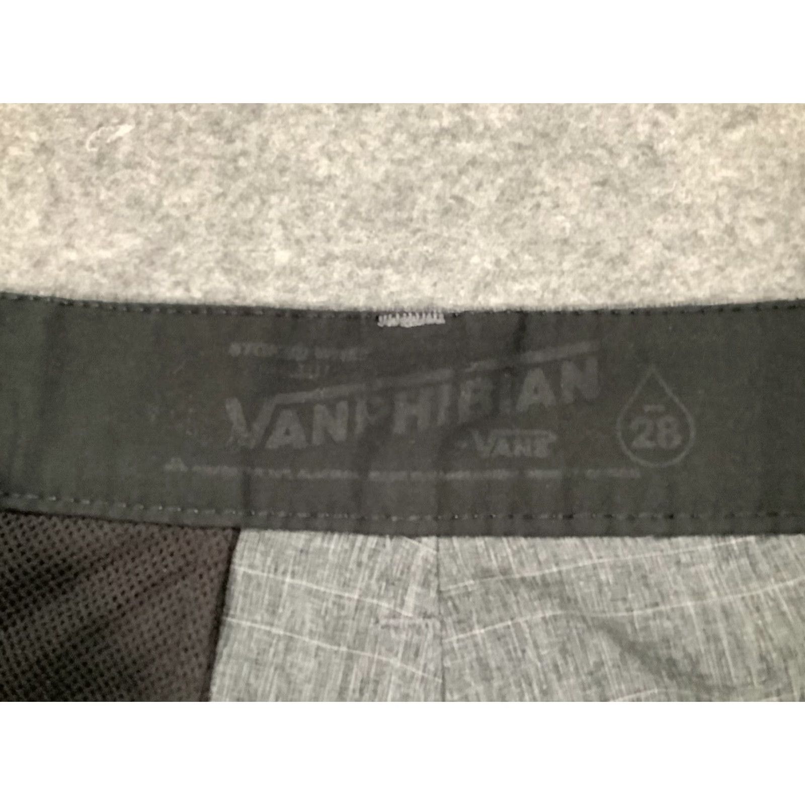 Vans VANS Board Shorts Mens 28 Gray Stoked When Soaked Series Plaid Comfortable Fit Pockets 28 Mens Gray Board Shorts Size US 28 / EU 44 - 5 Thumbnail
