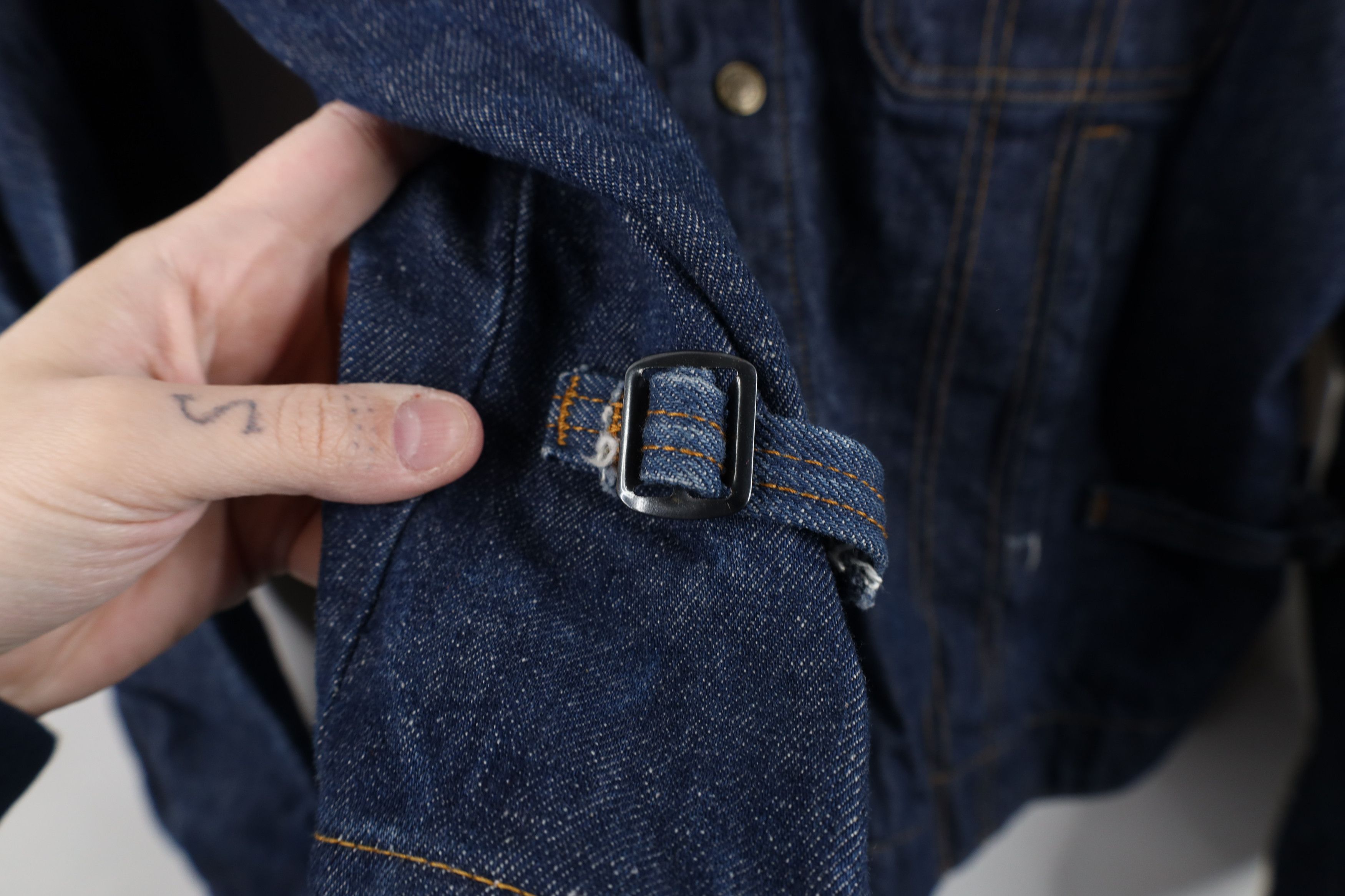 Vintage Vintage 60s Streetwear Buckle Denim Jean Trucker Jacket USA Size US XL / EU 56 / 4 - 6 Thumbnail
