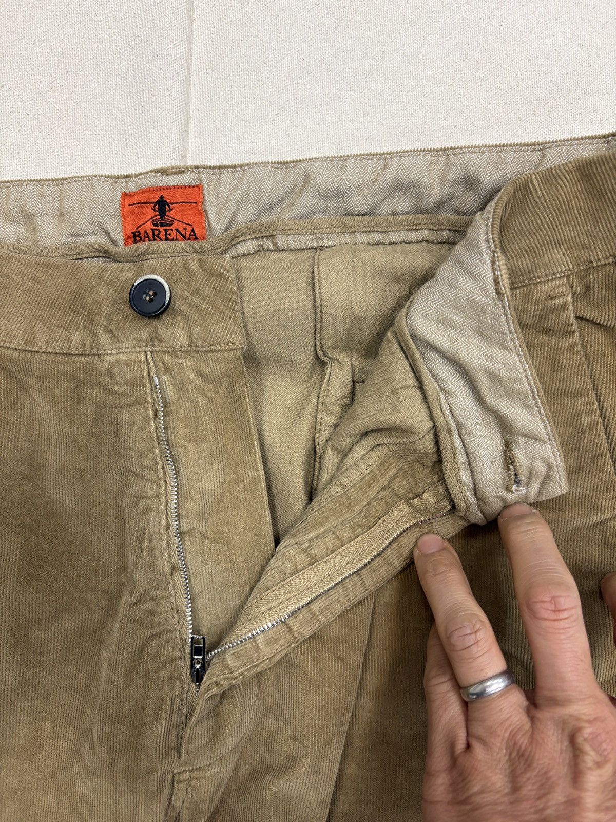 Barena BARENA Tapered Corduroy Trousers Camel Brown IT 50 (US 34) Size US 34 / EU 50 - 11 Thumbnail