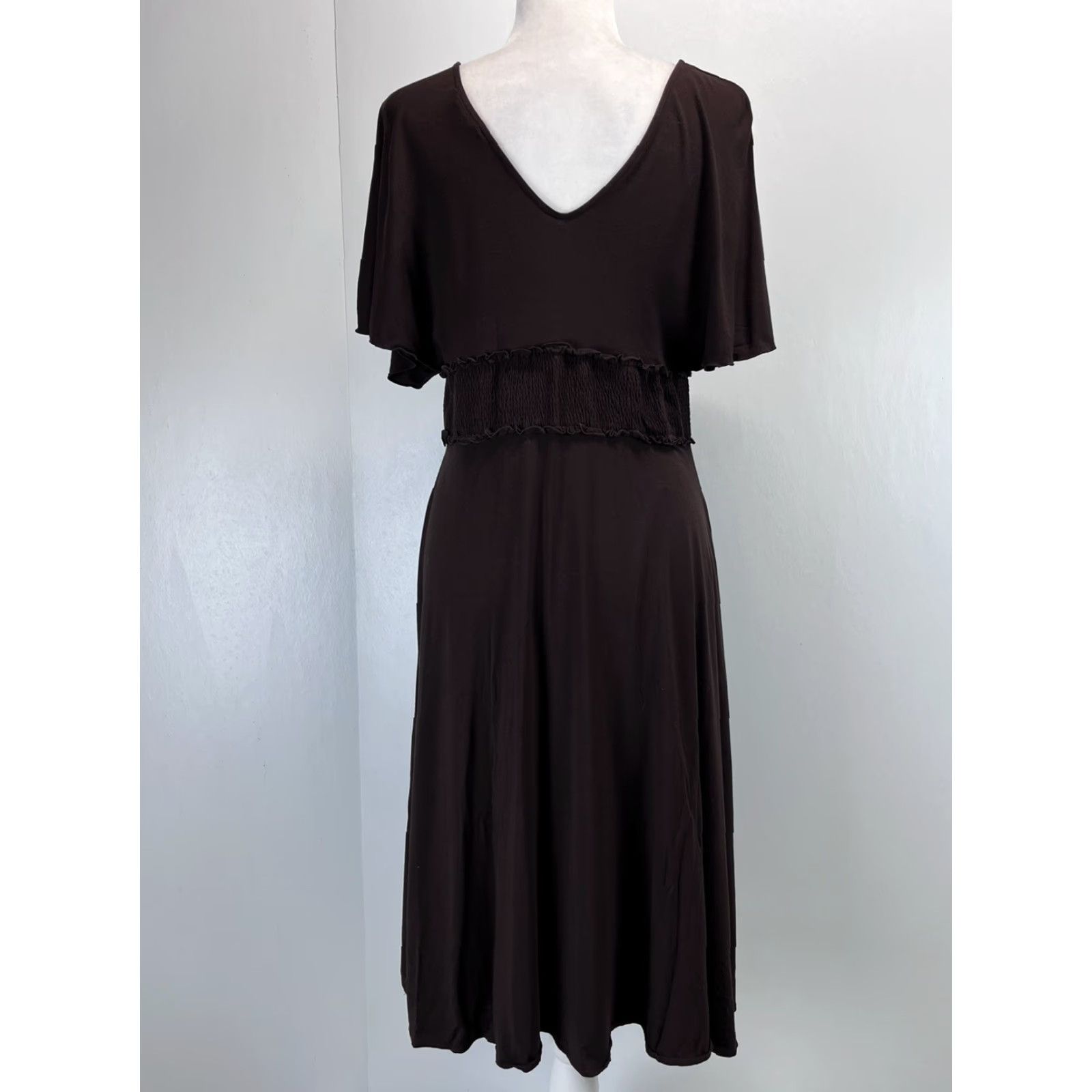 Bcbgmaxazria BCBGMAXAZRIA Dress V-Neck Midi Flutter Sleeve Jersey Brown M Women Casual Slim Stretch GUC Size M / US 6-8 / IT 42-44 - 3 Thumbnail