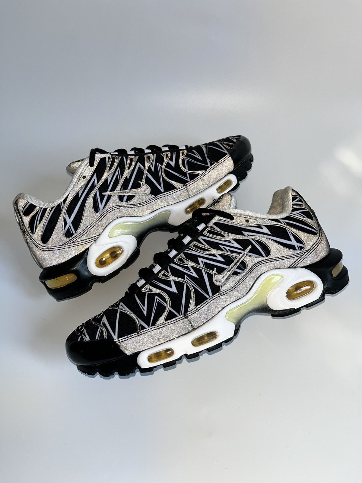Nike Nike Air Max Plus Tn Shark (Black) Reflective Size US 11 / EU 44 - 8 Thumbnail