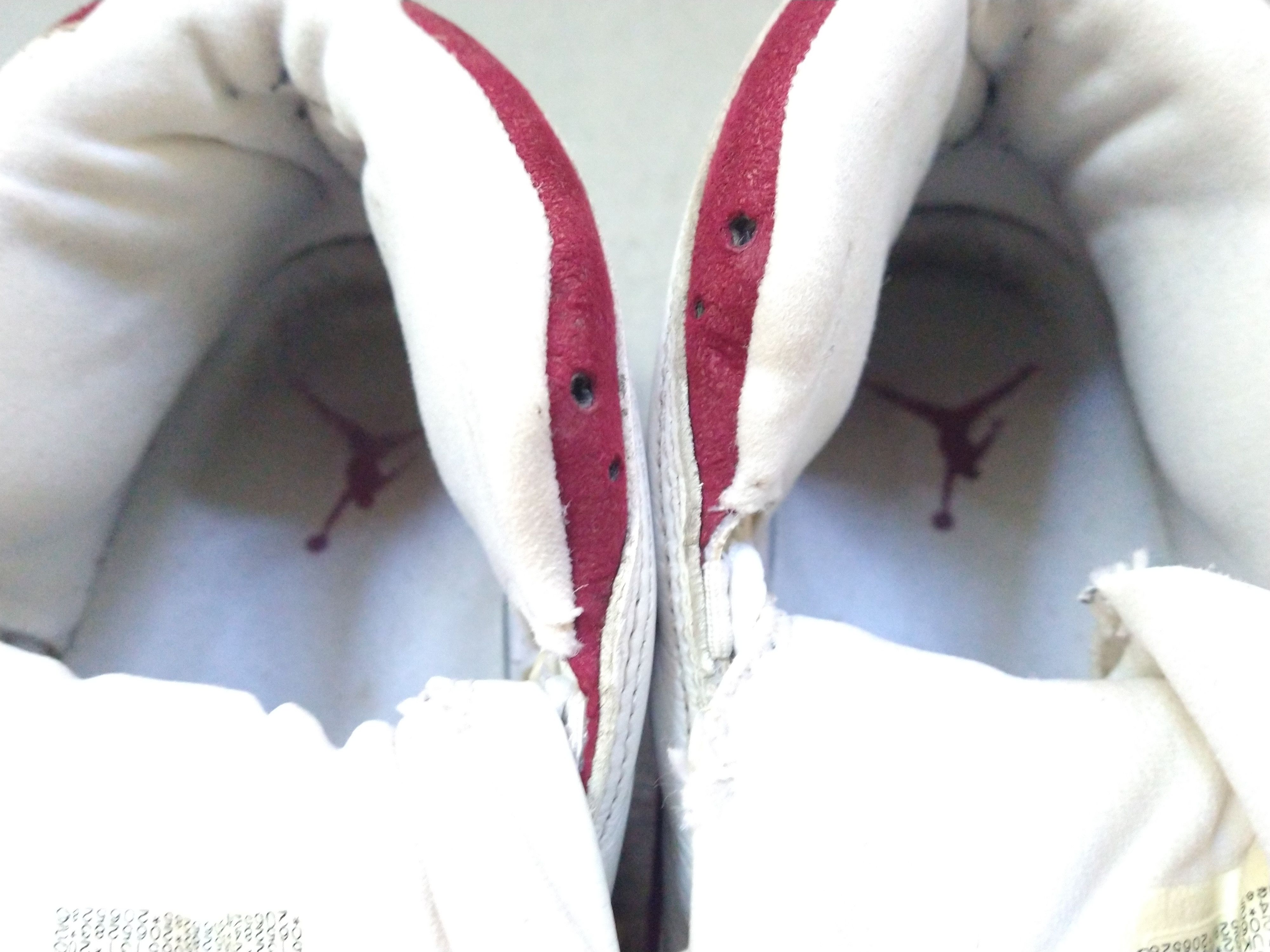 Jordan Brand Nike Air Jordan 13 Retro Maroon Grey Toe Size 9.5 310004-161 Size US 9.5 / EU 42-43 - 4 Thumbnail