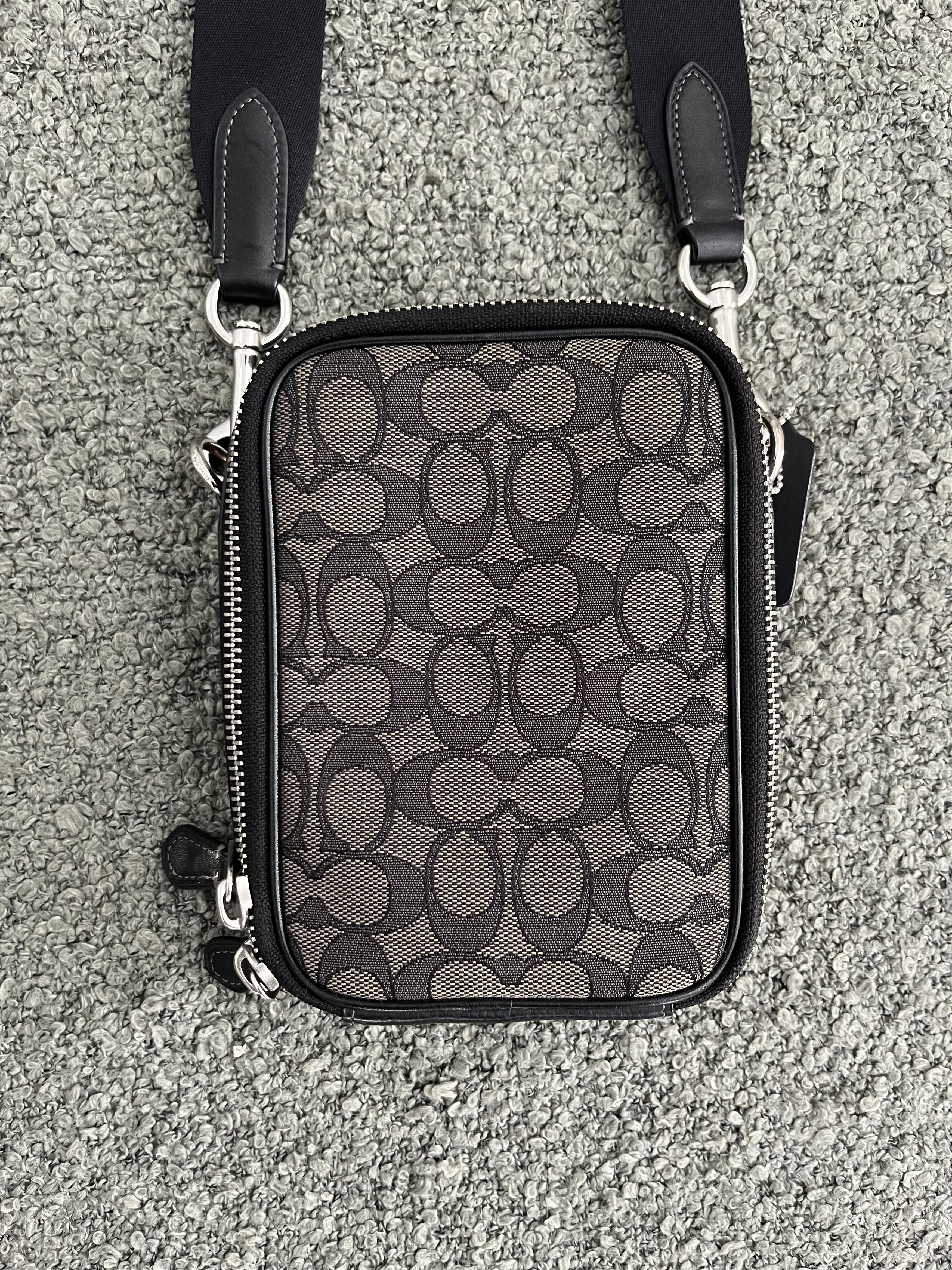 Coach Coach Signature Canvas Mini Phone Crossbody Bag Size ONE SIZE - 3 Thumbnail