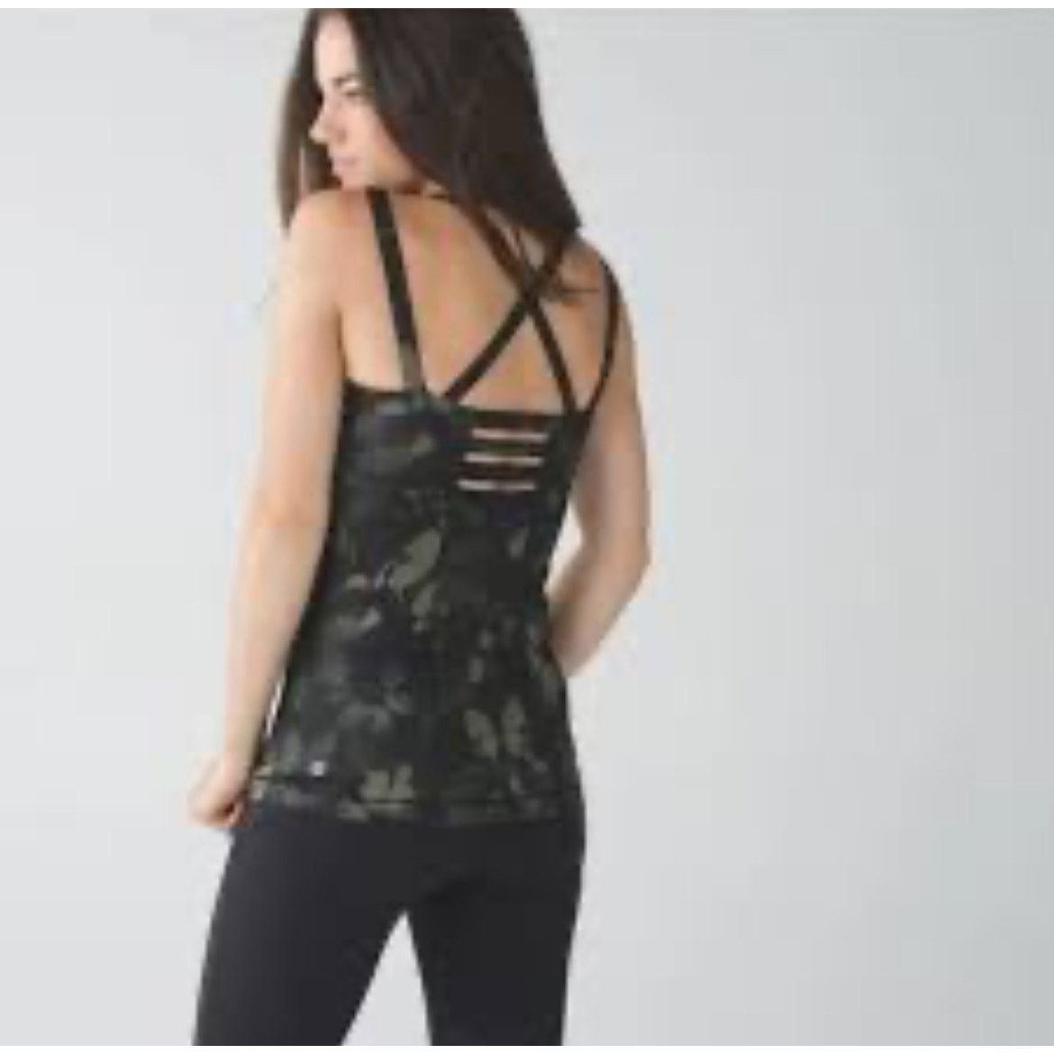 Lululemon Lululemon Happy Strappy Tank Sz 6 Athletic Hiking Gorpcore Size M / US 6-8 / IT 42-44 - 2 Thumbnail