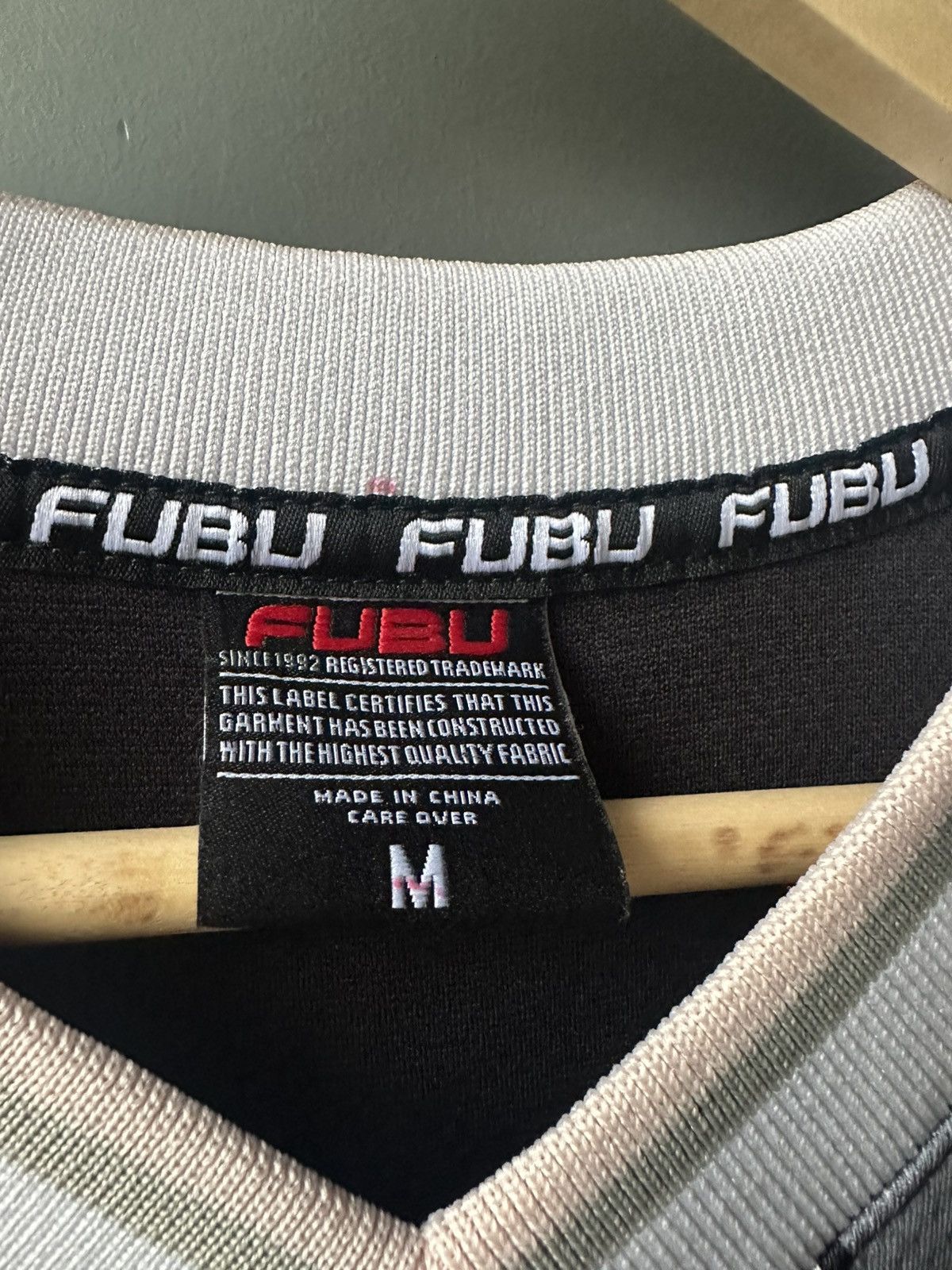 Fubu Fubu Harlem Long Jersey 1992 Size M Size US M / EU 48-50 / 2 - 4 Thumbnail