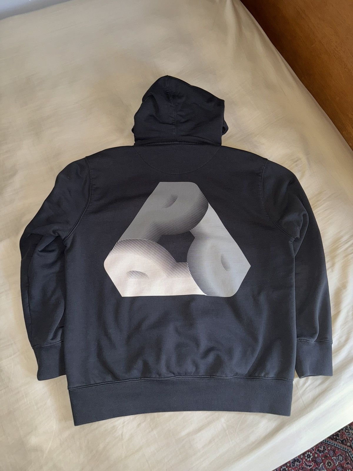 [パレス] Palace Skateboards Fat Pee Hood Black AW FW 19 2019 Palace × Streetwear Palace Fat Pee Hood Size Large- Black