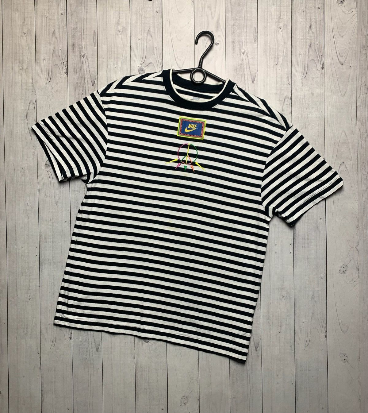 Nike × Vintage Vintage Nike X Peace tee striped rare logo size Xs Size US XS / EU 42 / 0 - 1 Thumbnail