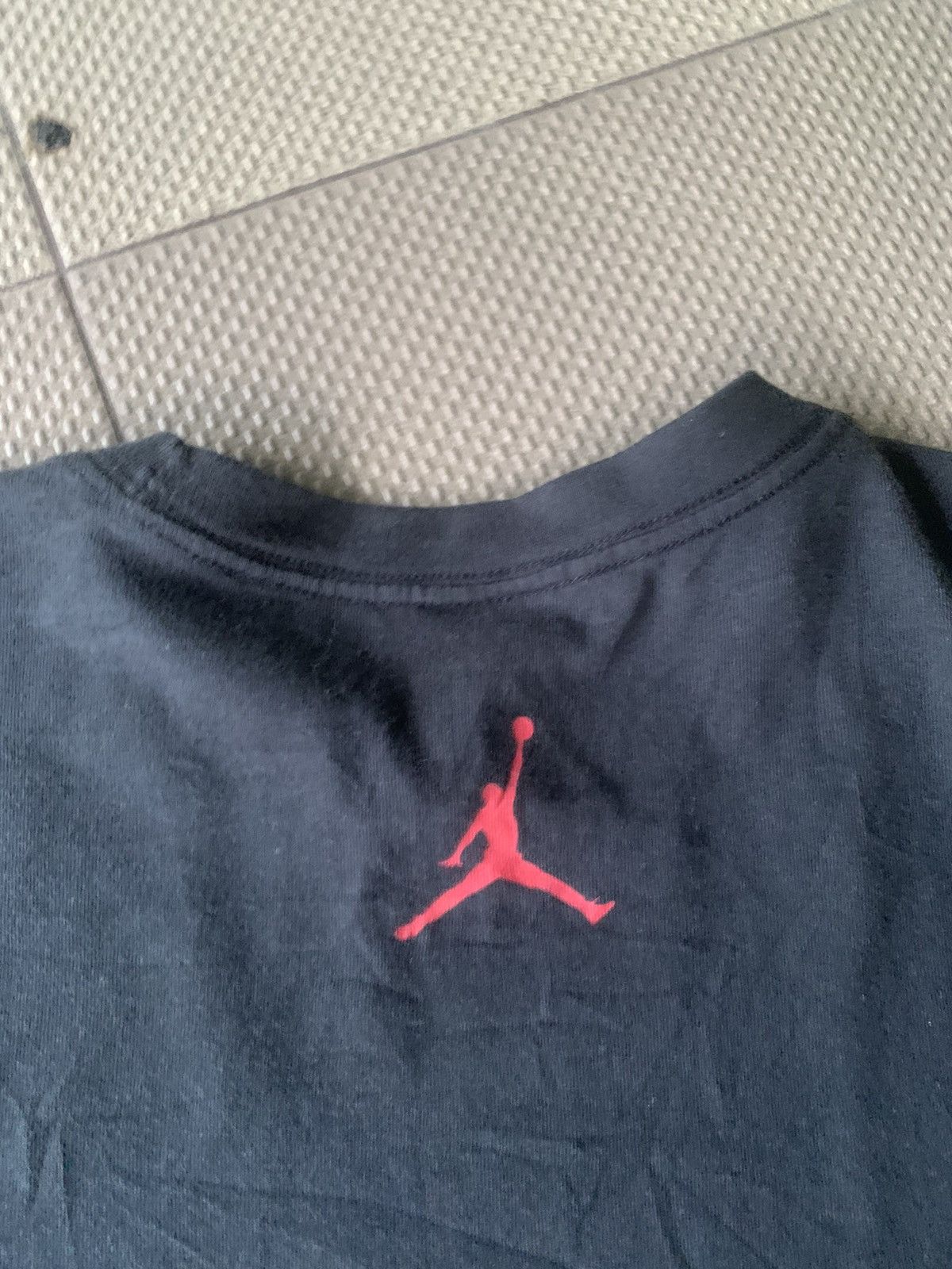 Vintage Vintage Air Jordan Tee Size US M / EU 48-50 / 2 - 5 Thumbnail
