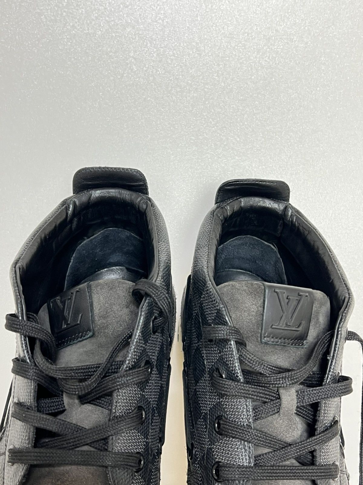 Louis Vuitton Louis Vuitton Damier Graphite Leather Mid-Top Sneaker Size US 10 / EU 43 - 14 Thumbnail