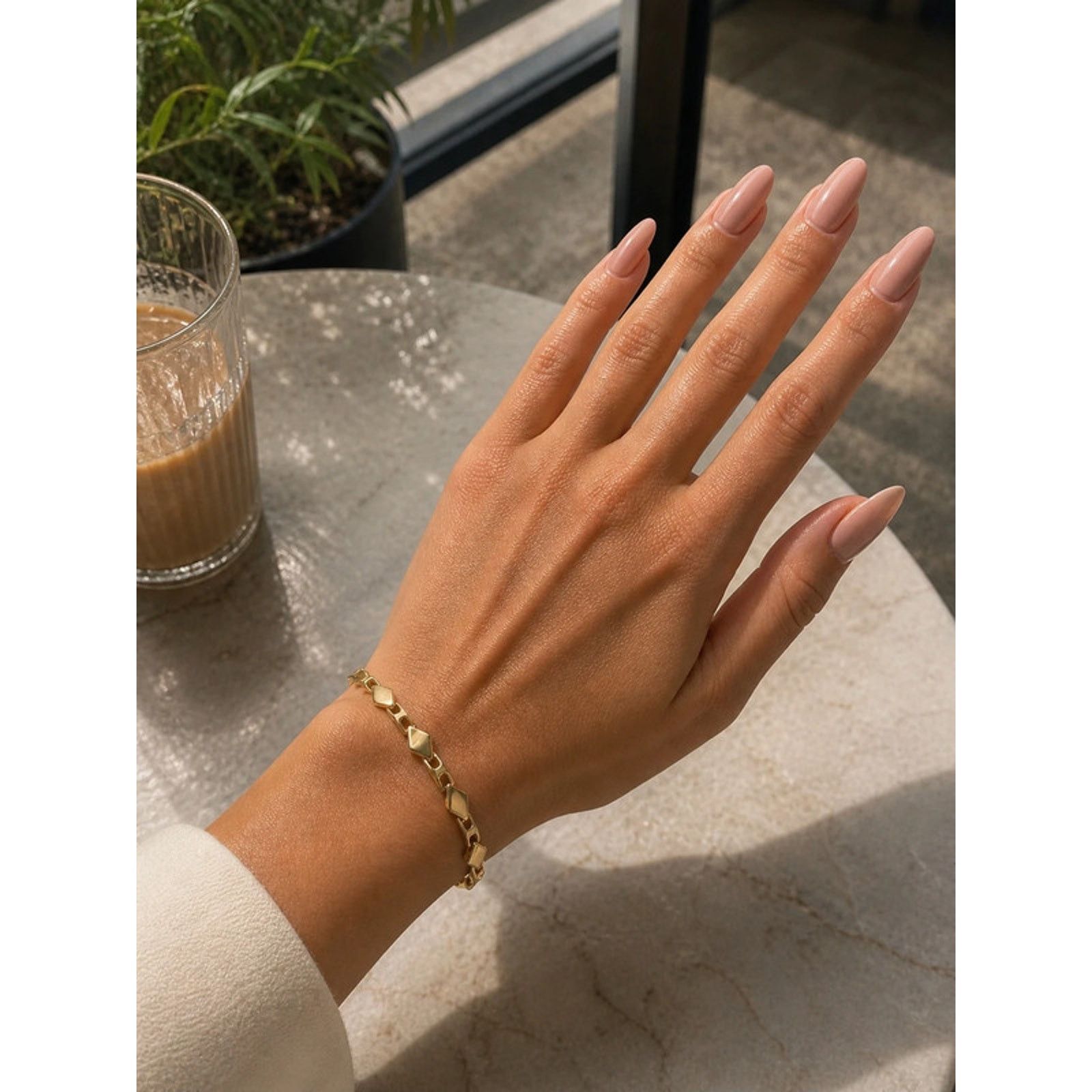 & Other Stories Gold Plated Bracelet – Elegant Chain Design Size US M / EU 48-50 / 2 - 2 Thumbnail