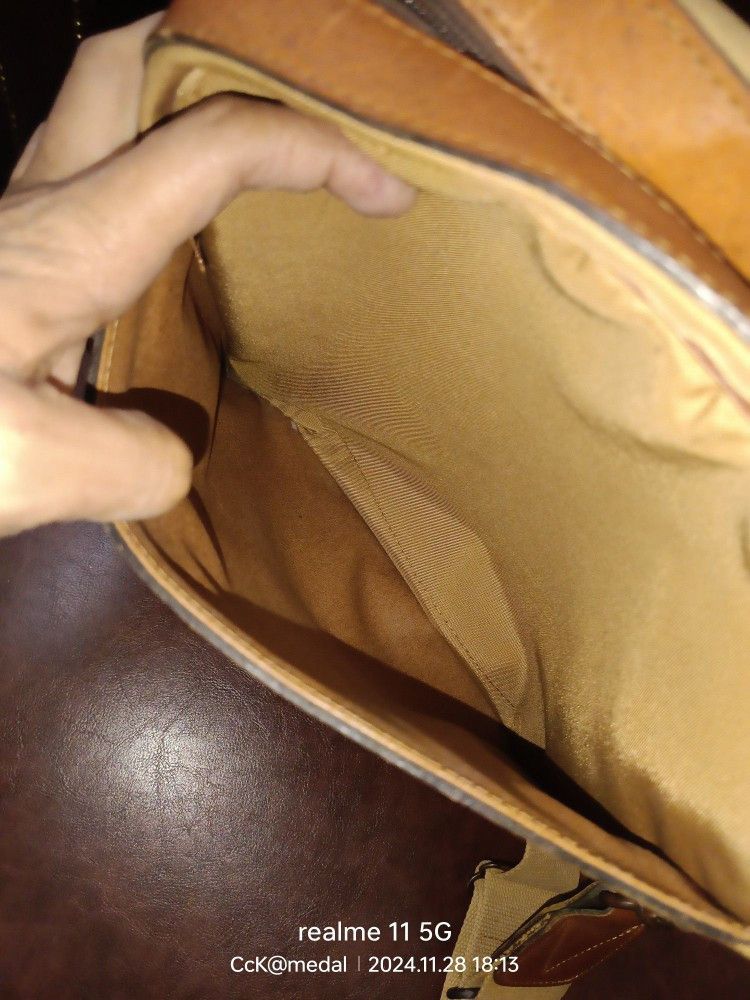 Lancel Authentic Lancel Shoulderbags *very clean inside Size ONE SIZE - 5 Thumbnail