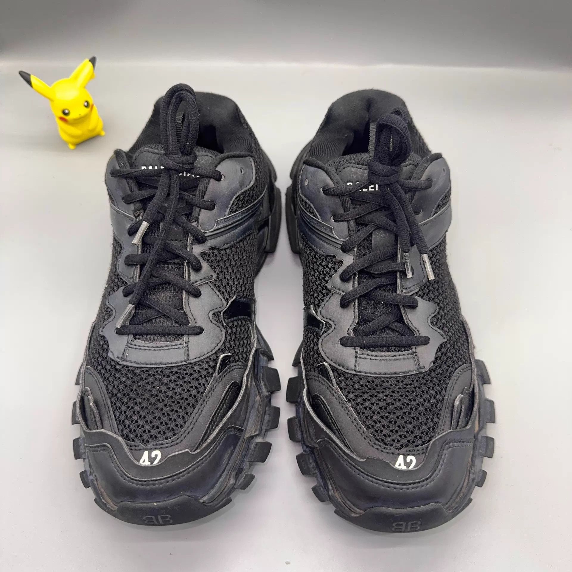Balenciaga Balenciaga Track 3.0 Distressed Black Size US 9 / EU 42 - 2 Thumbnail