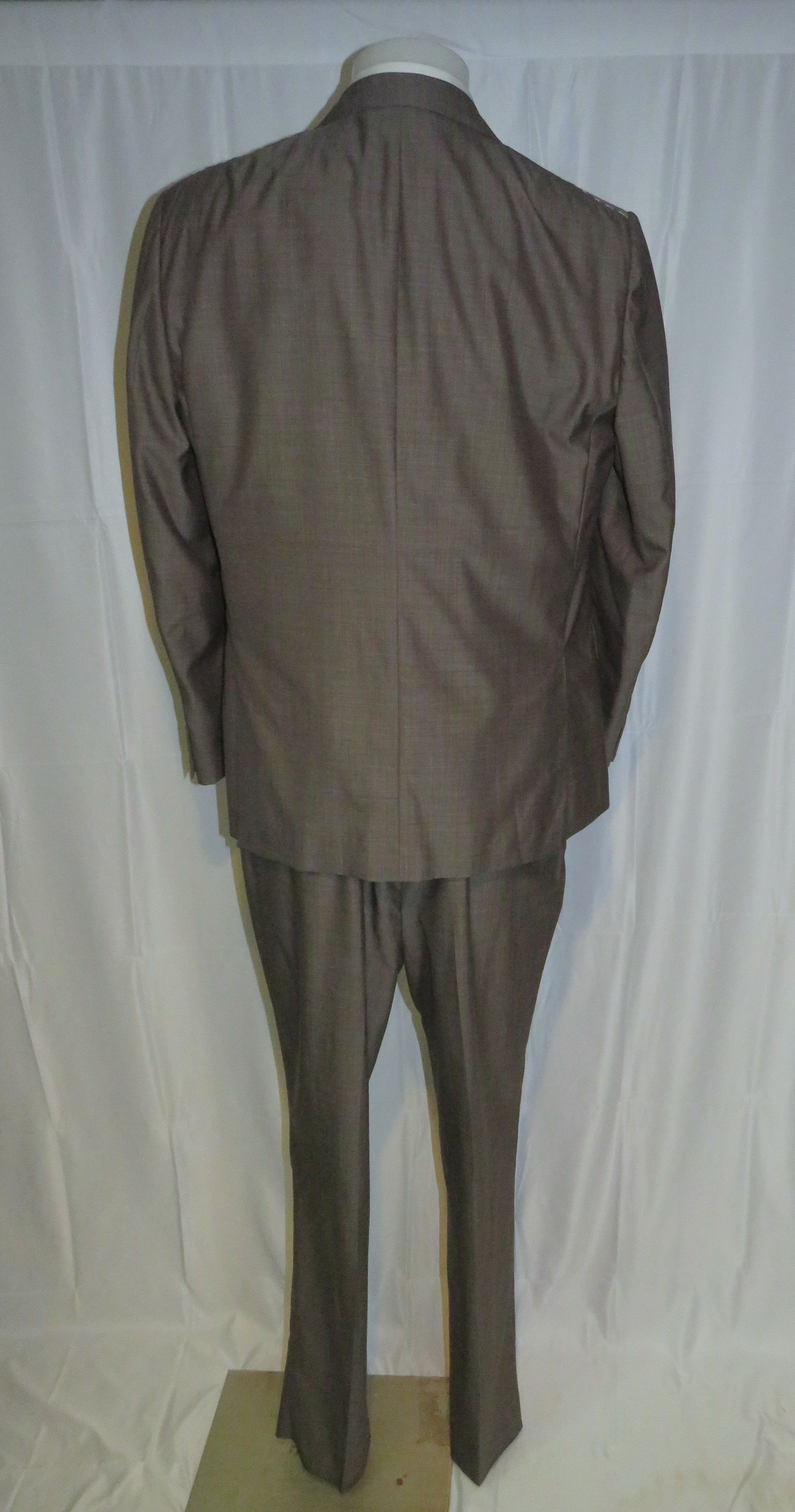 Caruso Brown Tic Pattern Silk Blend Double Breasted Suit 48R NWT Size 48R - 2 Thumbnail