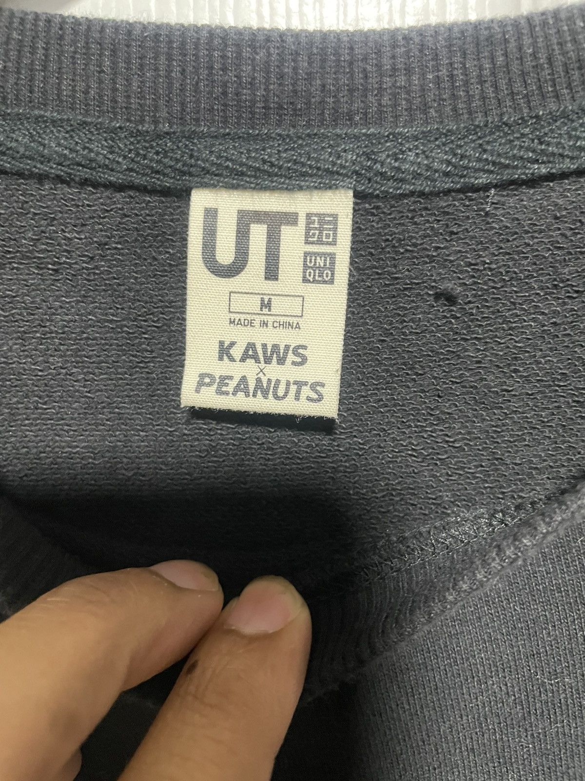 Kaws × Peanuts × Uniqlo Peanuts x KAWS long sleeve shirt Size US M / EU 48-50 / 2 - 4 Thumbnail