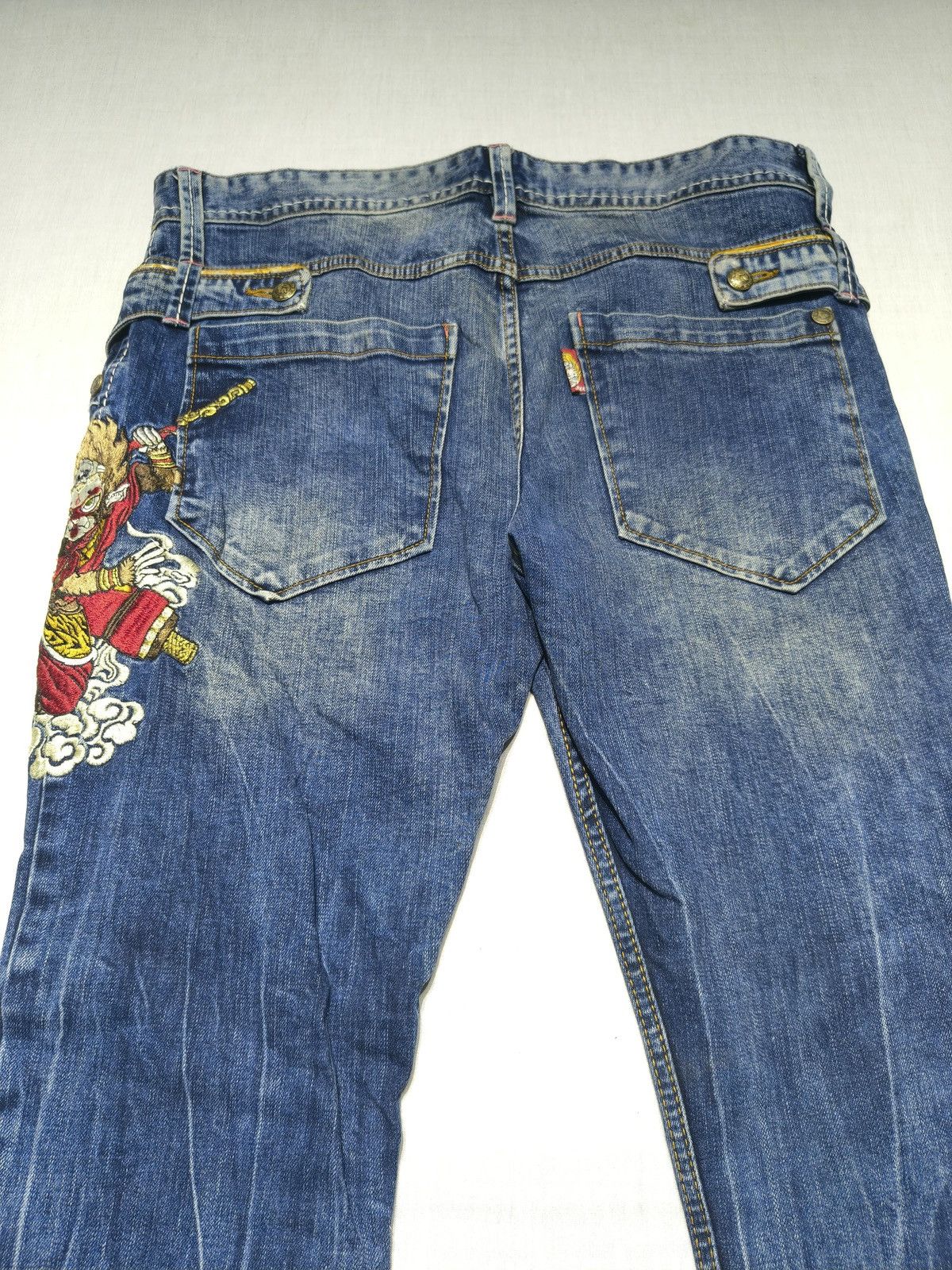 Japanese Brand INSANE KARAKURI STYLE EMBROIDERY JIZO JAPANESE JEANS (022) Size 36" / US 14 / IT 50 - 3 Thumbnail