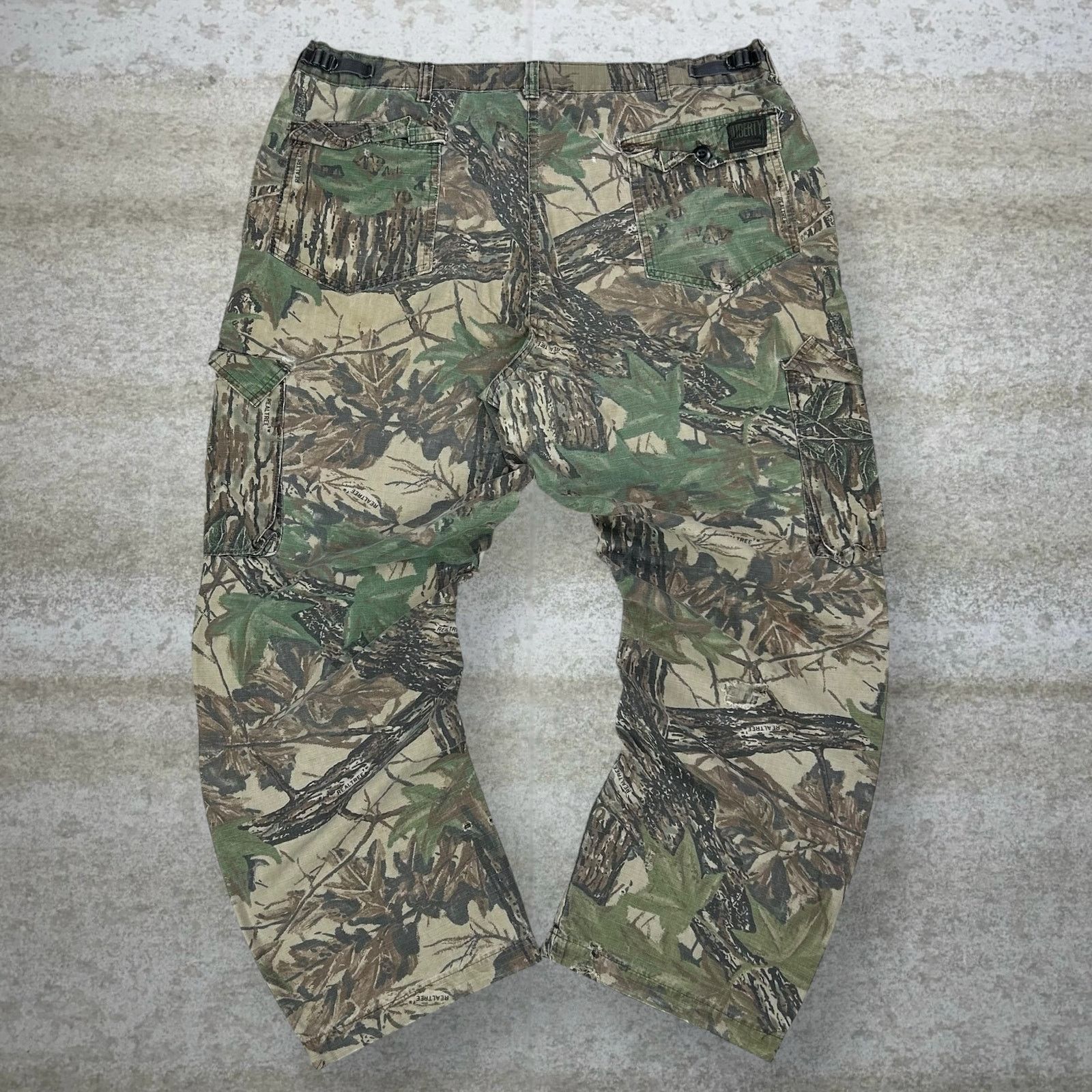 Realtree Camo Pants | Grailed