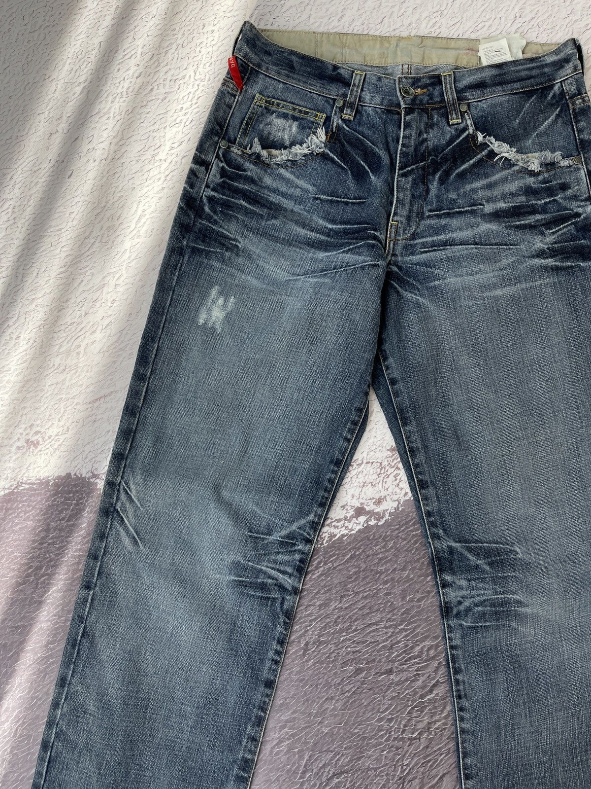 Schott Schott NYC vintage buckle back faded distressed denim jeans Size US 30 / EU 46 - 6 Thumbnail
