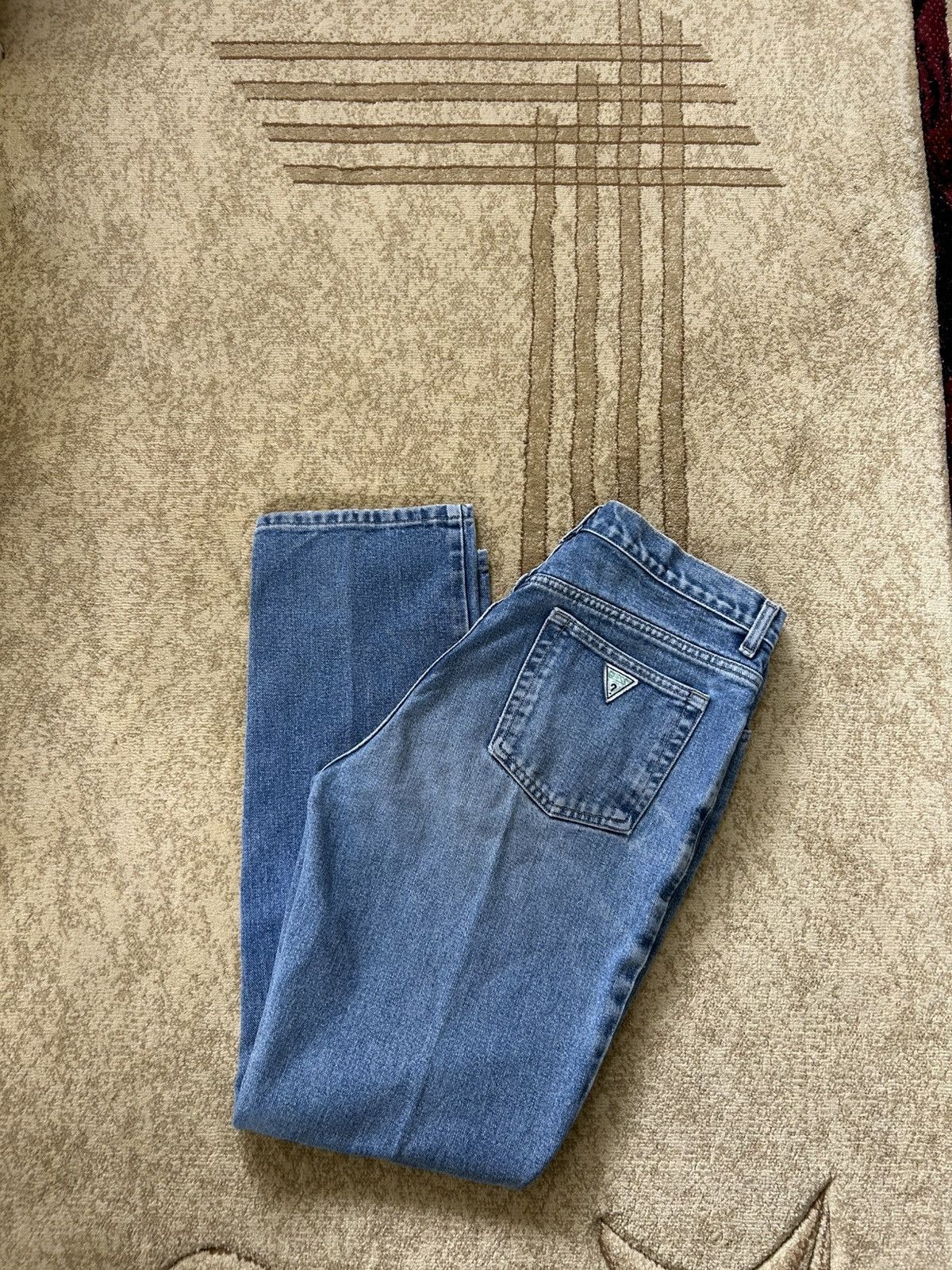 Guess Vintage Guess Light Wash Jeans Size US 31 - 1 Thumbnail
