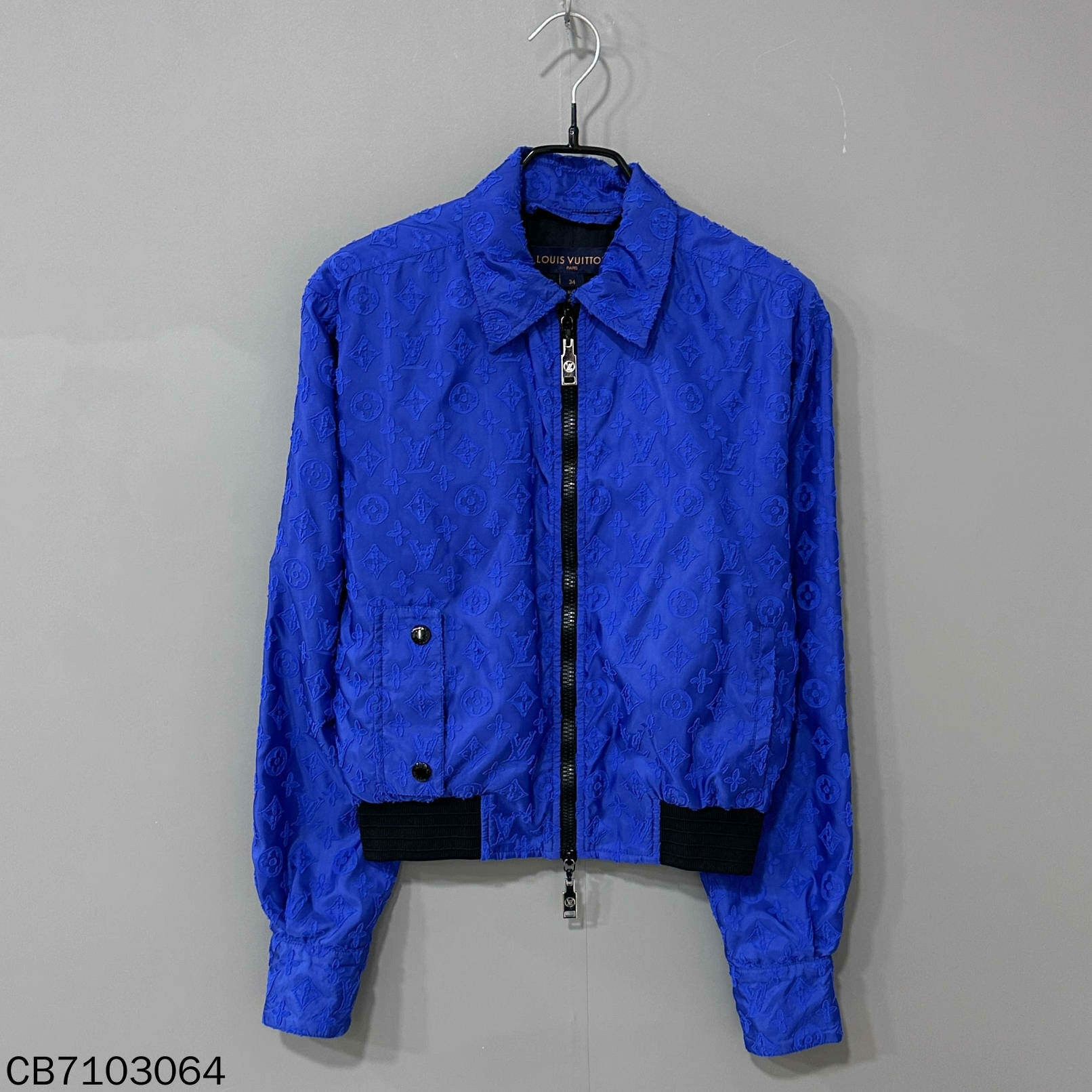 Louis Vuitton Louis Vuitton Retro Blue Jacket L Women Size L / US 10 / IT 46 - 1 Thumbnail