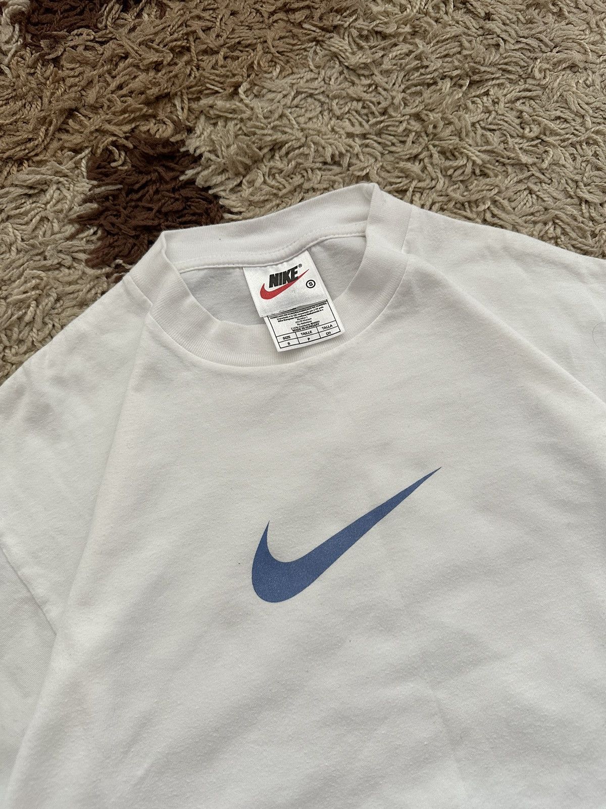 Nike × Vintage 🔥VINTAGE NIKE CENTRE SWOOSH LOGO OVERSIZE T-SHIRT🔥 Size US S / EU 44-46 / 1 - 2 Thumbnail