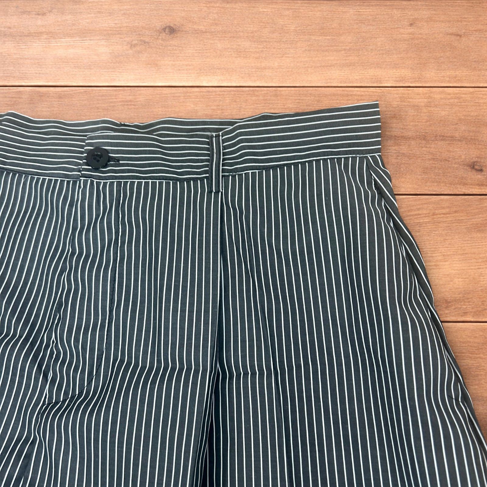 Japanese Brand Vintage style baggy wide leg striped trousers in blck/white. Size US 34 / EU 50 - 3 Thumbnail