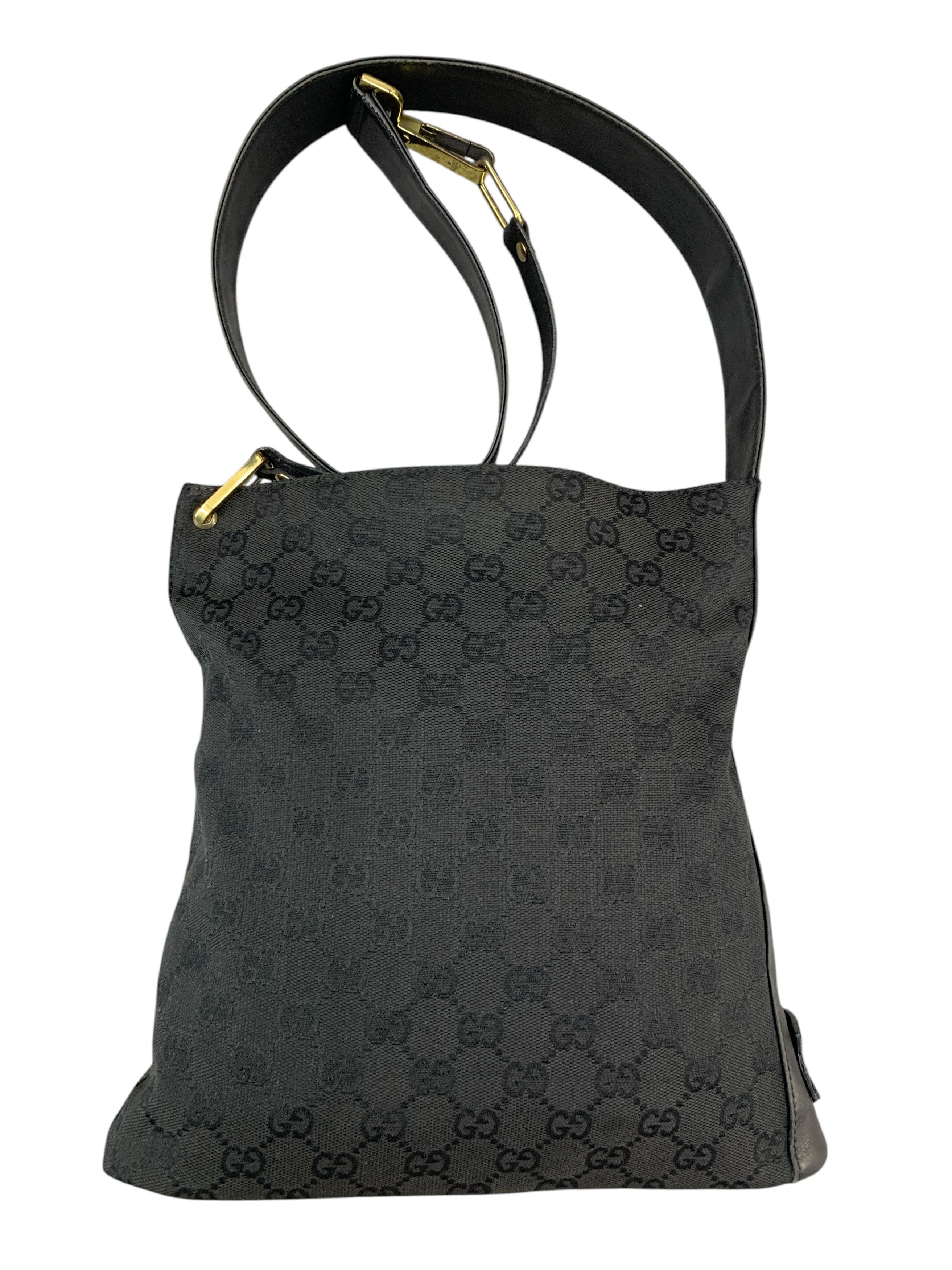 Gucci × Vintage Vintage Gucci Crossbody Bag Unisex Size ONE SIZE - 1 Thumbnail