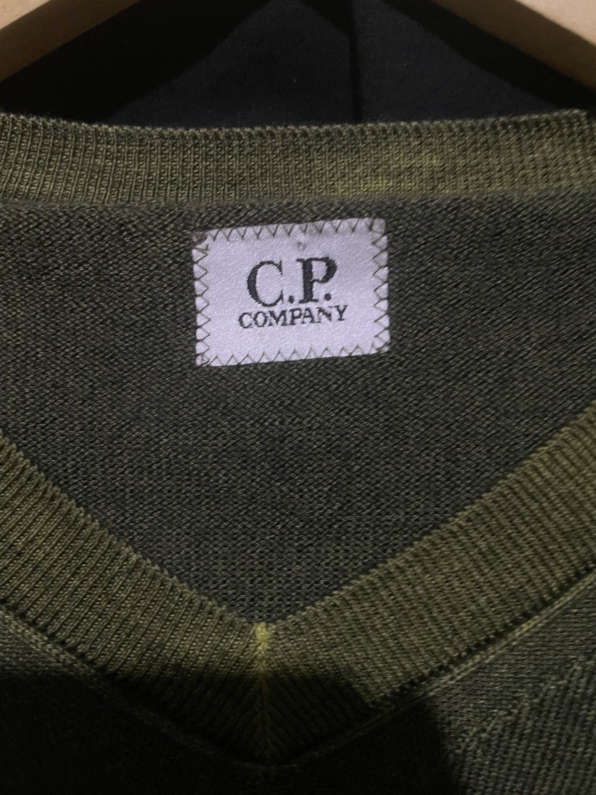 C.P. Company Vintage CP Company Knitsweat Shirt V Neck Jumper Size US M / EU 48-50 / 2 - 2 Thumbnail