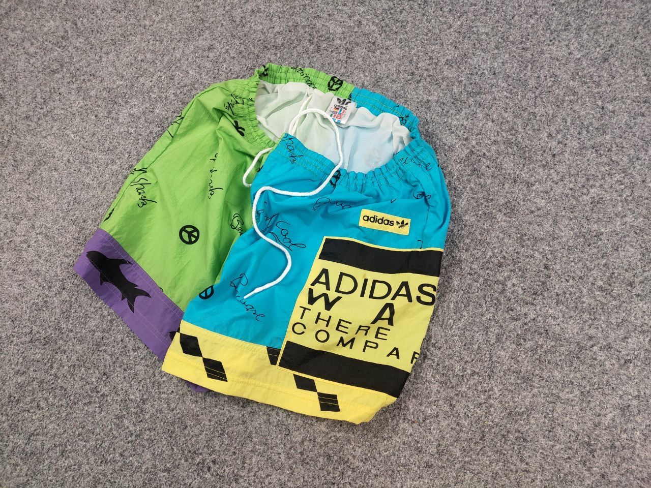 Adidas Rare Vintage 90s Adidas Line Wave There Multi Logo Shorts Size US 34 / EU 50 - 3 Thumbnail