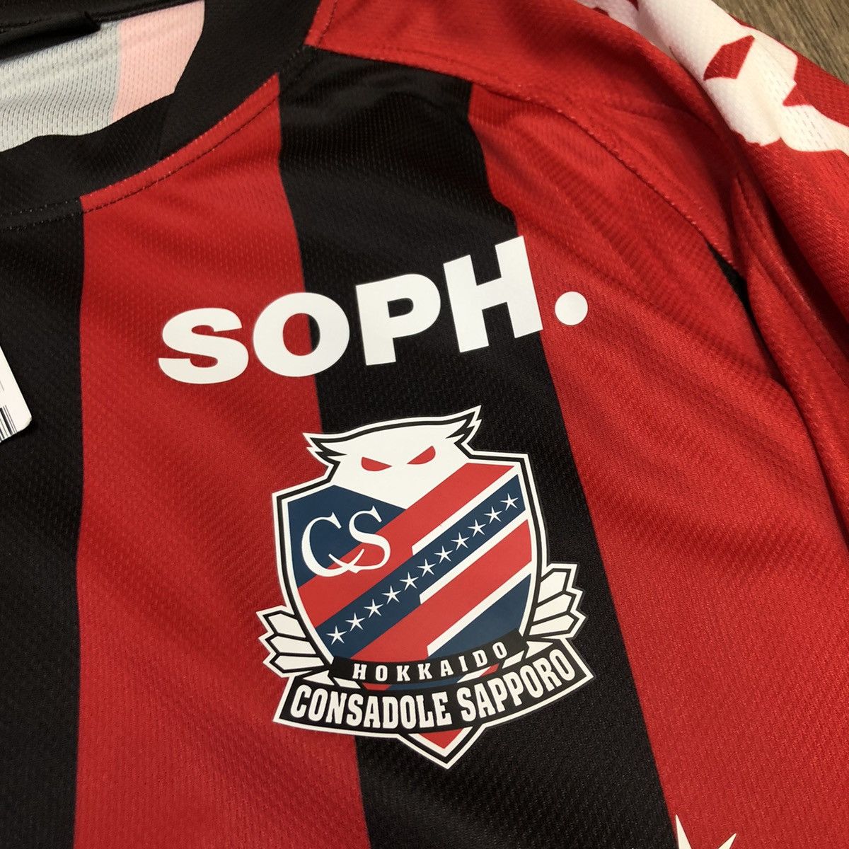 Kappa Consadole sapporo 2019 special jersey #4 Ryuji (Bnwt) Size US M / EU 48-50 / 2 - 5 Thumbnail