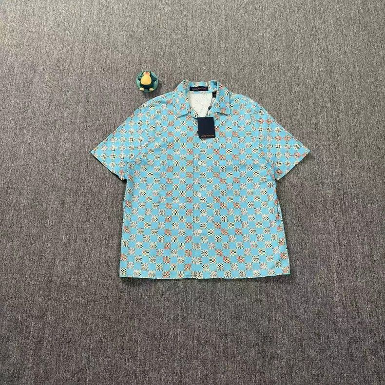 Louis Vuitton LOUIS VUITTON Hawaiian print short sleeve shirt 2501-Nextar Size US M / EU 48-50 / 2 - 1 Thumbnail