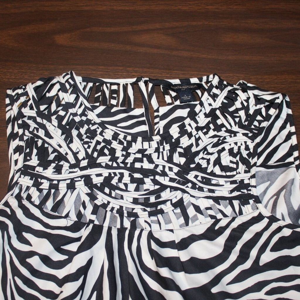 Banana Republic Banana Republic Black&White Zebra Striped Sleeveless Blouse Size L / US 10 / IT 46 - 4 Thumbnail
