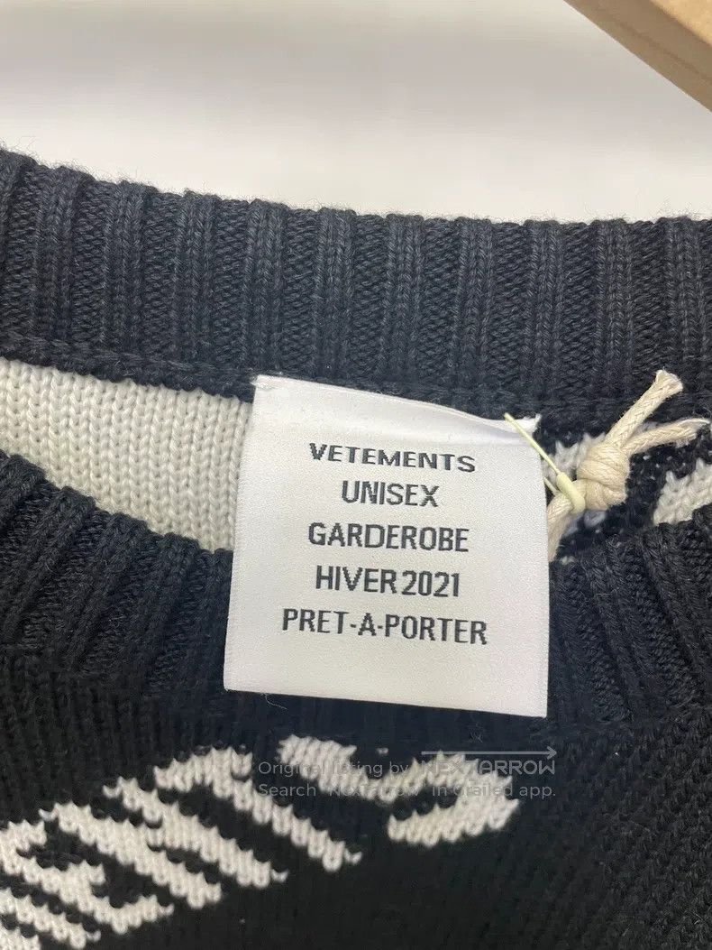 Other Vetements All-Over Logo Black Sweater S Size Size US S / EU 44-46 / 1 - 3 Thumbnail