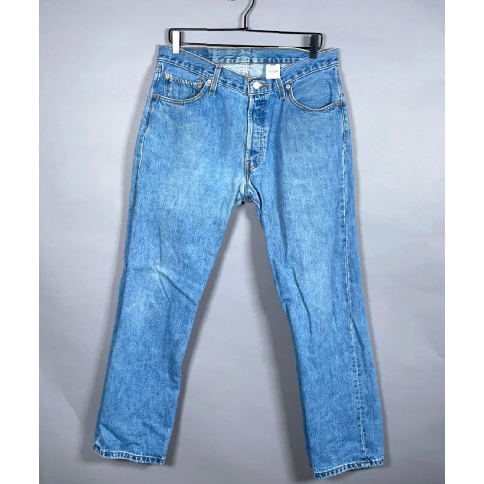 Levi's VINTAGE Levi's 501 Jeans Men's Regular Fit Straight Blue Denim Spring Summer Fall Winter 34x31 Size US 34 / EU 50 - 2 Thumbnail
