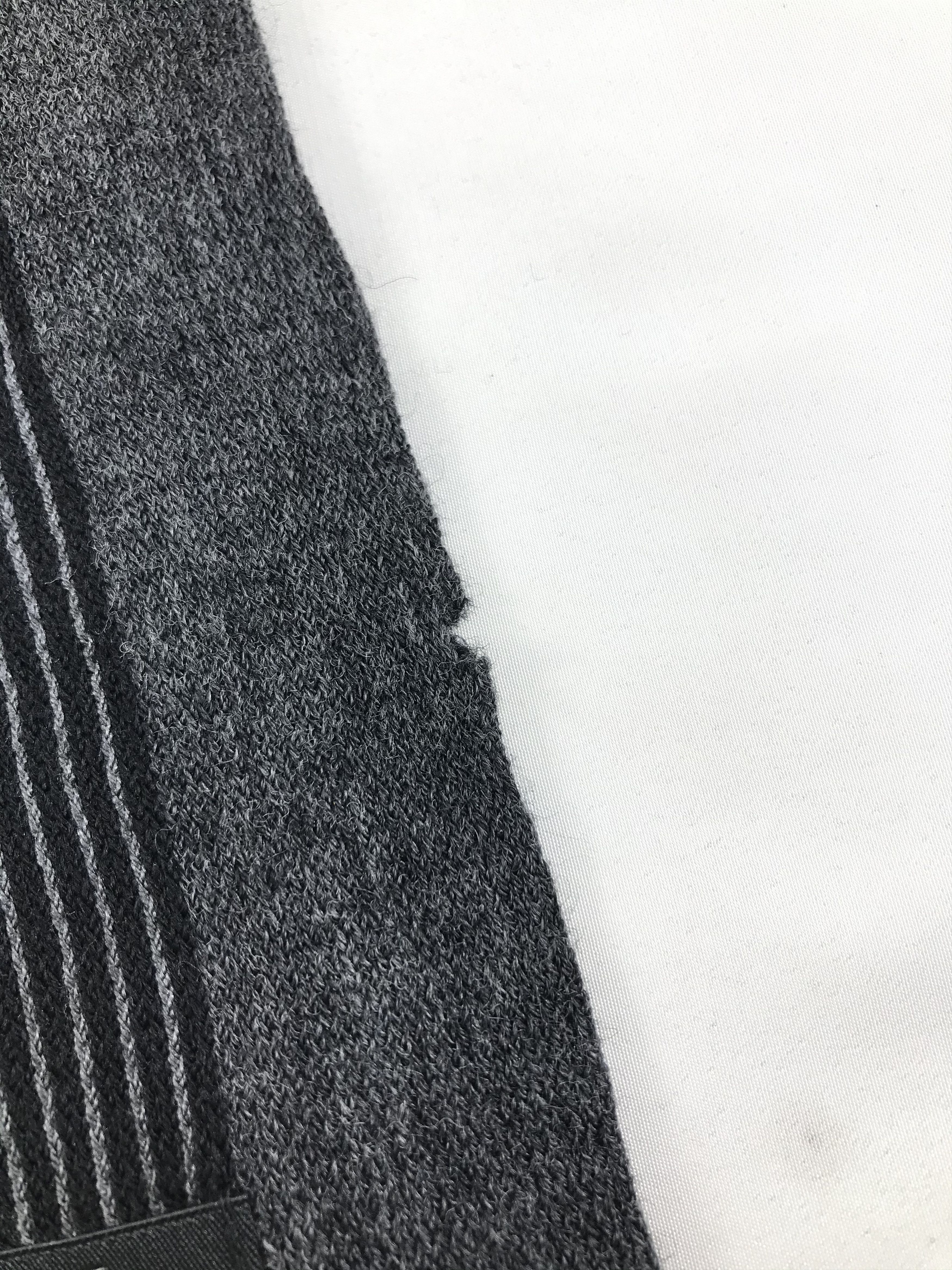 DKNY Vintage DKNY Scarf/Muffler/Neckwear MF860 Size ONE SIZE - 4 Thumbnail