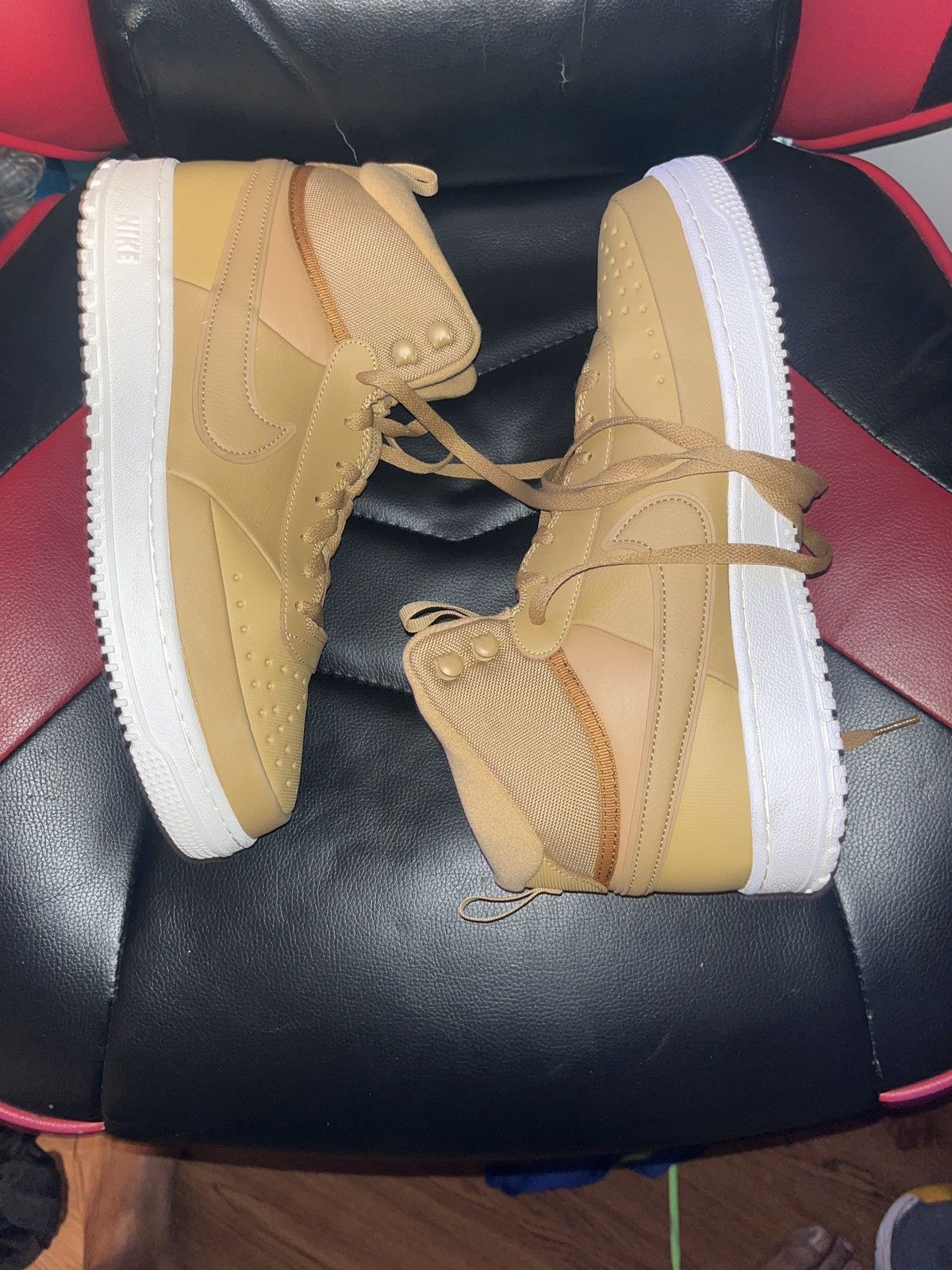 Nike Nike High Top Wheat Size US 12 / EU 45 - 7 Thumbnail