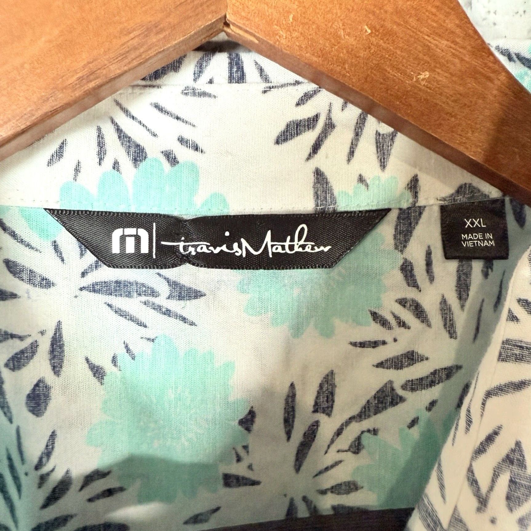 TravisMathew VINTAGE Travis Mathews Hawaiian Shirt Men Short Sleeve Button-Down 2XL Floral Blue Size US XXL / EU 58 / 5 - 4 Thumbnail