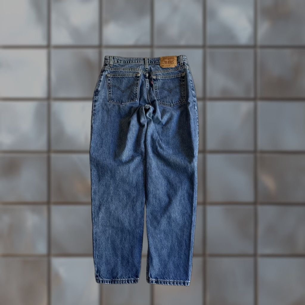 Levi's VINTAGE Levi’s 550 Jeans 90s Blue Denim Relaxed Fit Tapered Men’s 32x29 HTF Jeans Mens Size US 32 / EU 48 - 1 Thumbnail