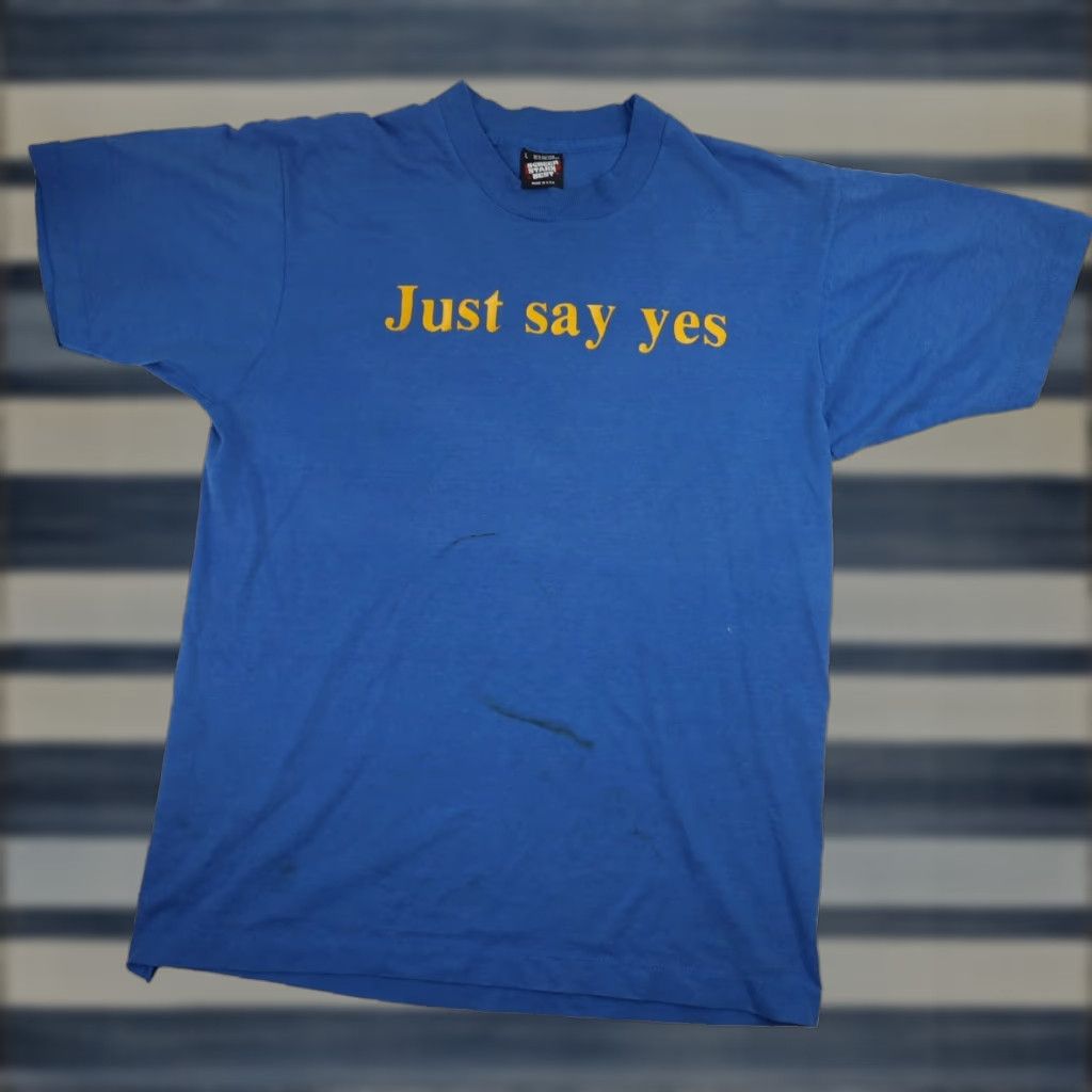 Vintage VINTAGE Just Say Yes Mens Large Graphic T Shirt Blue Shirt Mens XL? Size US L / EU 52-54 / 3 - 1 Thumbnail